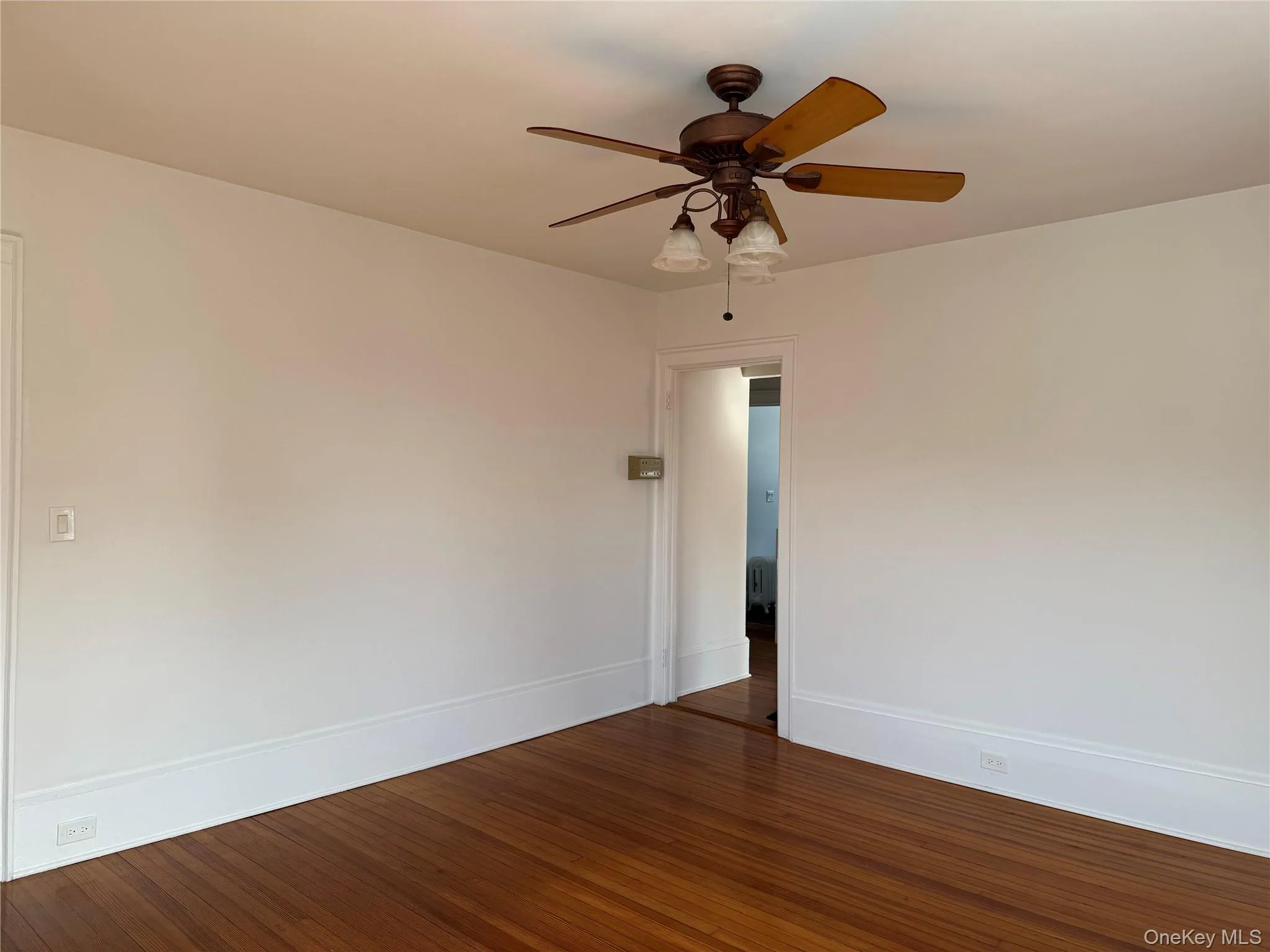 129 Washington Avenue, Mount Pleasant, NY, 2 Bedrooms Bedrooms, 4 Rooms Rooms,1 BathroomBathrooms,Residential Lease,For Rent,Washington,0,979507 129 Washington Avenue, Mount Pleasant, NY, 2 Bedrooms Bedrooms, 4 Rooms Rooms,1 BathroomBathrooms,Residential Lease,For Rent,Washington,0,979507