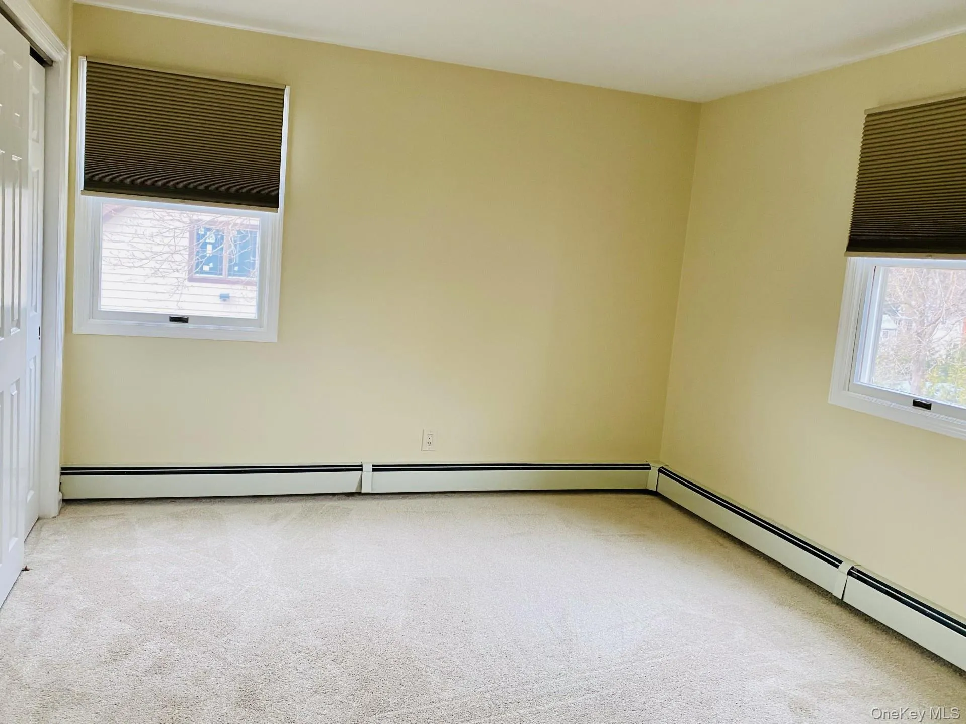 Office or Bedroom2 Office or Bedroom2