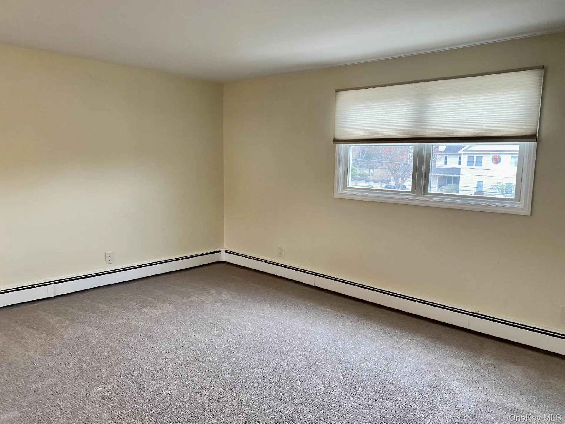 23 Grossman Street, Huntington, NY, 2 Bedrooms Bedrooms, 5 Rooms Rooms,1 BathroomBathrooms,Residential Lease,For Rent,Grossman,0,979508 23 Grossman Street, Huntington, NY, 2 Bedrooms Bedrooms, 5 Rooms Rooms,1 BathroomBathrooms,Residential Lease,For Rent,Grossman,0,979508