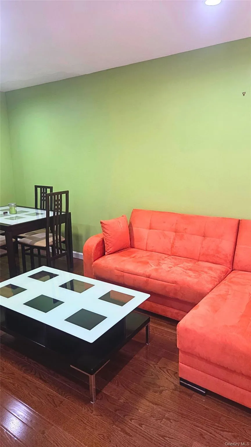 94-11 65th Road, New York, NY, 1 Bedroom Bedrooms, 3 Rooms Rooms,1 BathroomBathrooms,Residential Sale,For Rent,65th,0,979512 94-11 65th Road, New York, NY, 1 Bedroom Bedrooms, 3 Rooms Rooms,1 BathroomBathrooms,Residential Sale,For Rent,65th,0,979512