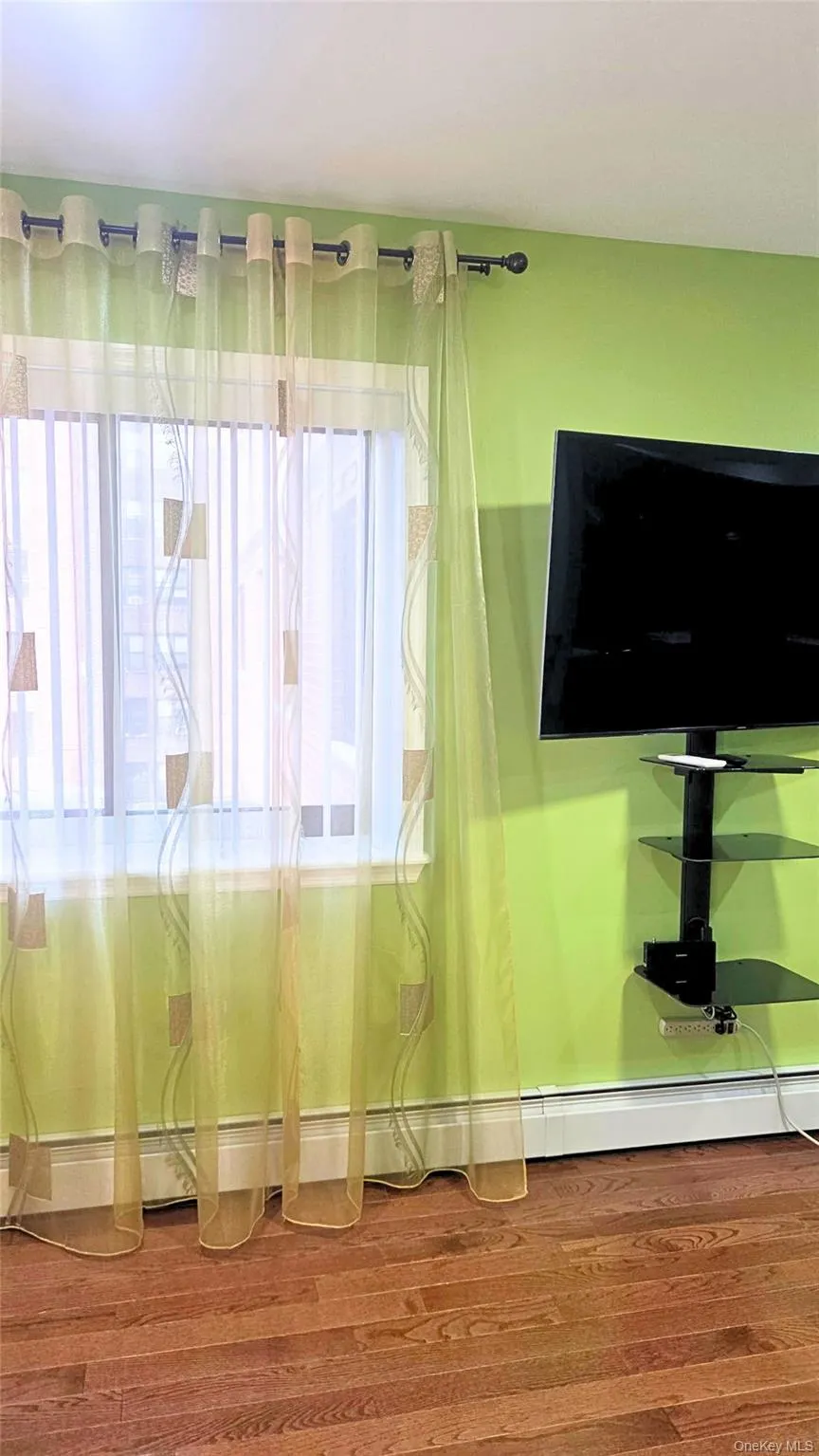 94-11 65th Road, New York, NY, 1 Bedroom Bedrooms, 3 Rooms Rooms,1 BathroomBathrooms,Residential Sale,For Rent,65th,0,979512 94-11 65th Road, New York, NY, 1 Bedroom Bedrooms, 3 Rooms Rooms,1 BathroomBathrooms,Residential Sale,For Rent,65th,0,979512