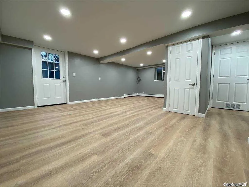 39 7th Street, Oyster Bay, NY, 2 Bedrooms Bedrooms, 7 Rooms Rooms,2 BathroomsBathrooms,Residential Lease,For Rent,7th,0,979515 39 7th Street, Oyster Bay, NY, 2 Bedrooms Bedrooms, 7 Rooms Rooms,2 BathroomsBathrooms,Residential Lease,For Rent,7th,0,979515