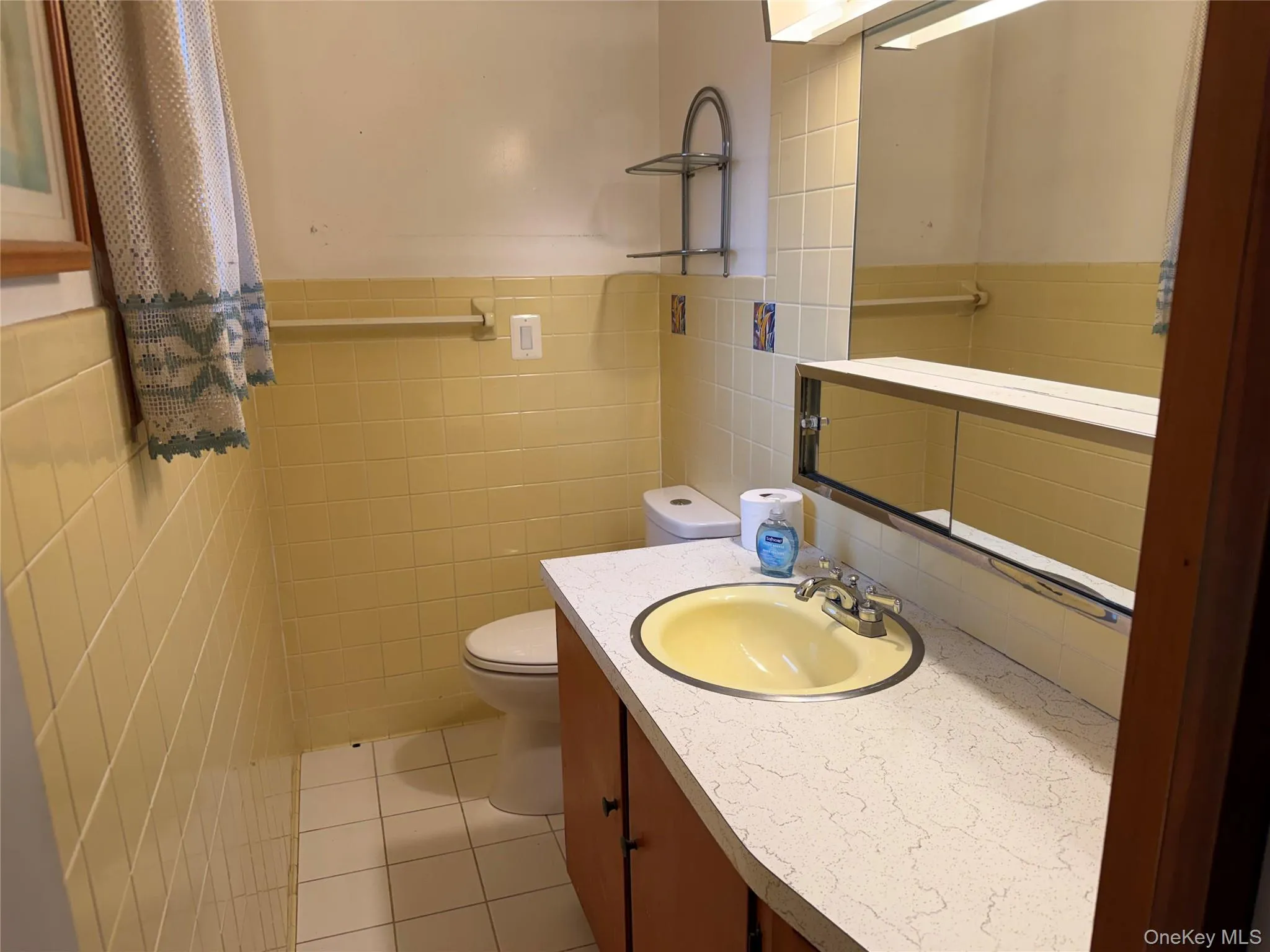 2518 Route 9G, Rhinebeck, NY, 3 Bedrooms Bedrooms, 6 Rooms Rooms,1 BathroomBathrooms,Residential,For Rent,Route 9G,0,979526 2518 Route 9G, Rhinebeck, NY, 3 Bedrooms Bedrooms, 6 Rooms Rooms,1 BathroomBathrooms,Residential,For Rent,Route 9G,0,979526