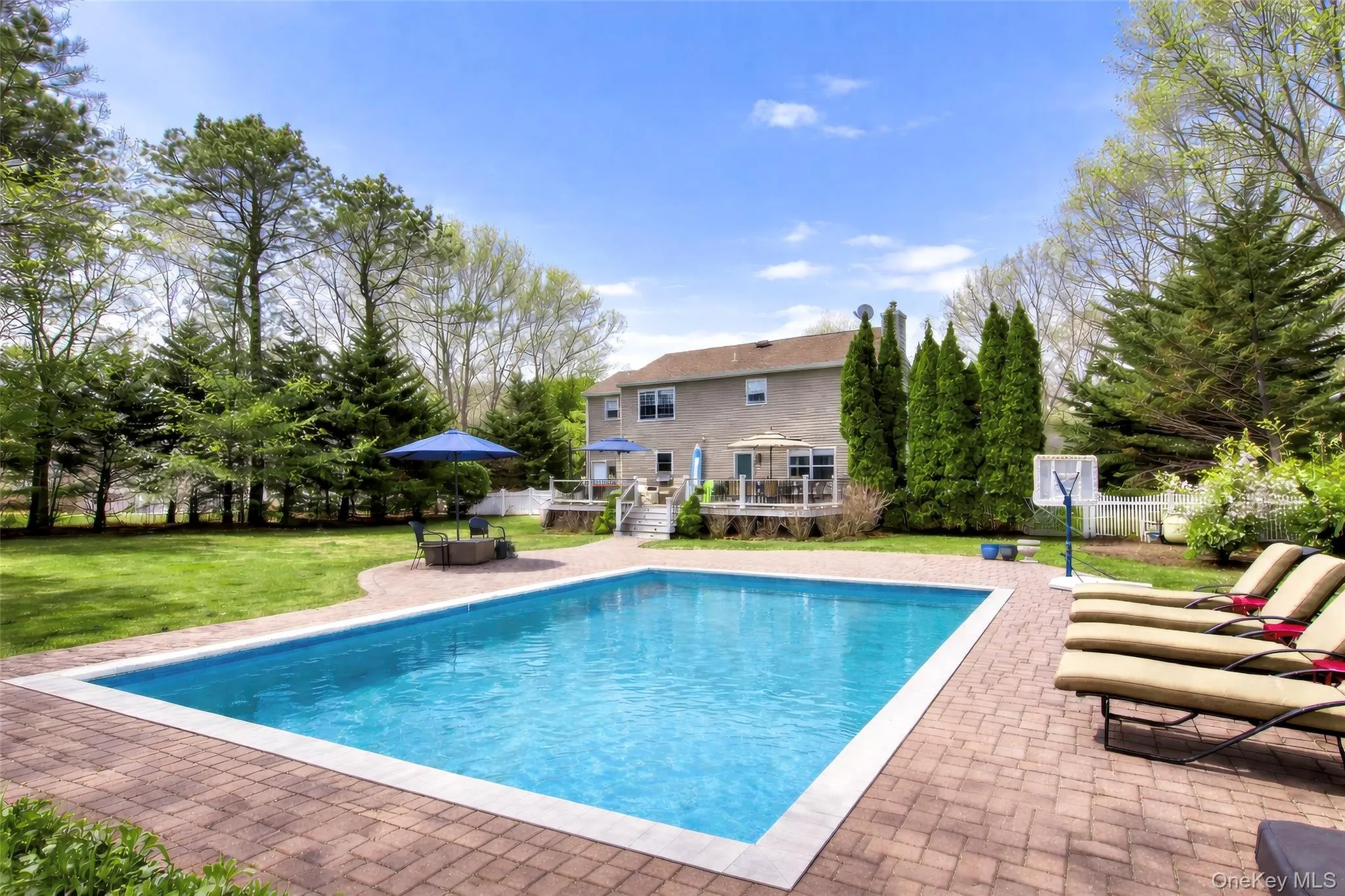 9 Deborah Drive, Southampton, NY, 4 Bedrooms Bedrooms, 9 Rooms Rooms,2 BathroomsBathrooms,Residential Lease,For Rent,Deborah,0,979530 9 Deborah Drive, Southampton, NY, 4 Bedrooms Bedrooms, 9 Rooms Rooms,2 BathroomsBathrooms,Residential Lease,For Rent,Deborah,0,979530