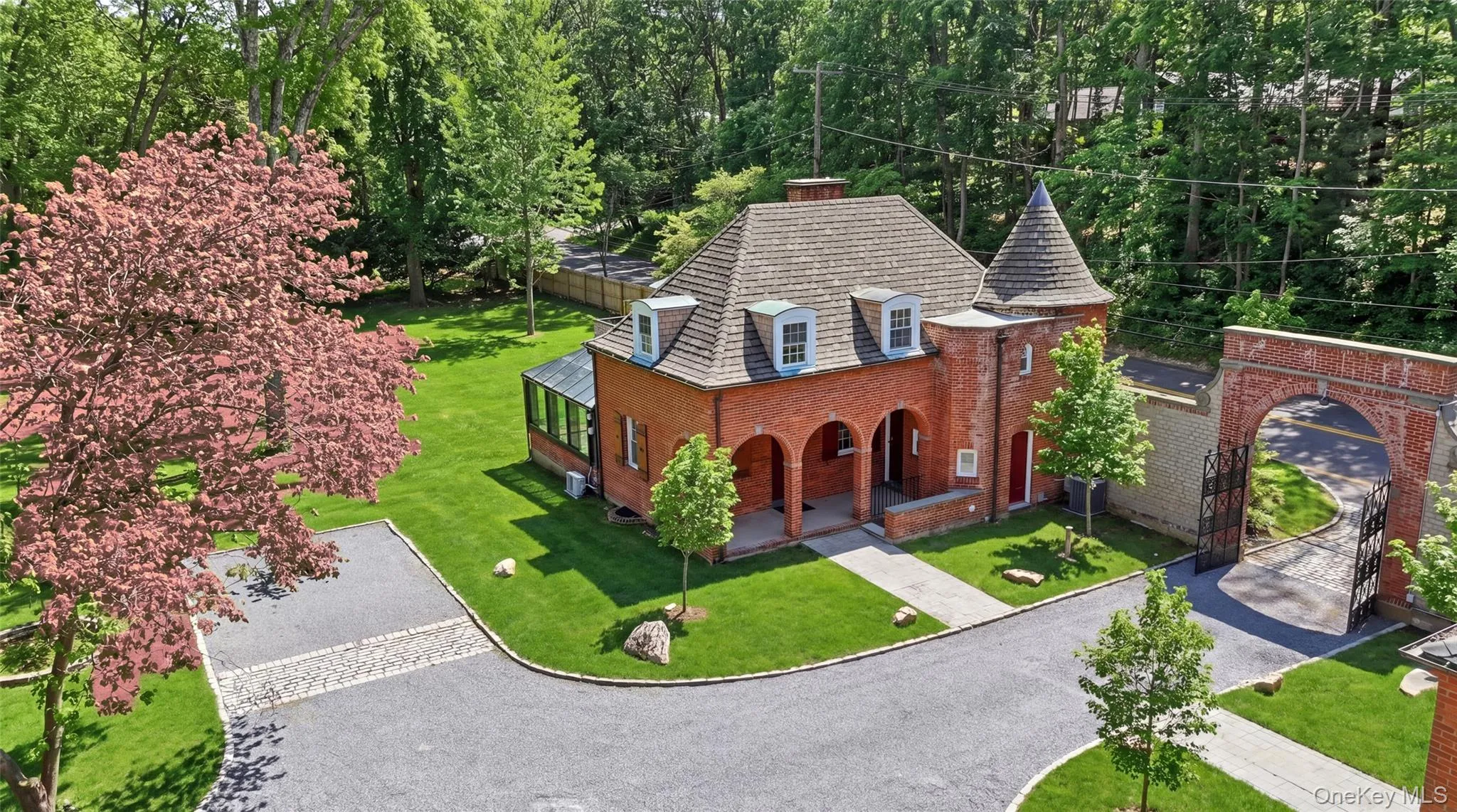 22 Brookville Road, Oyster Bay, NY, 6 Bedrooms Bedrooms, 14 Rooms Rooms,3 BathroomsBathrooms,Residential,For Rent,Brookville,0,979551 22 Brookville Road, Oyster Bay, NY, 6 Bedrooms Bedrooms, 14 Rooms Rooms,3 BathroomsBathrooms,Residential,For Rent,Brookville,0,979551