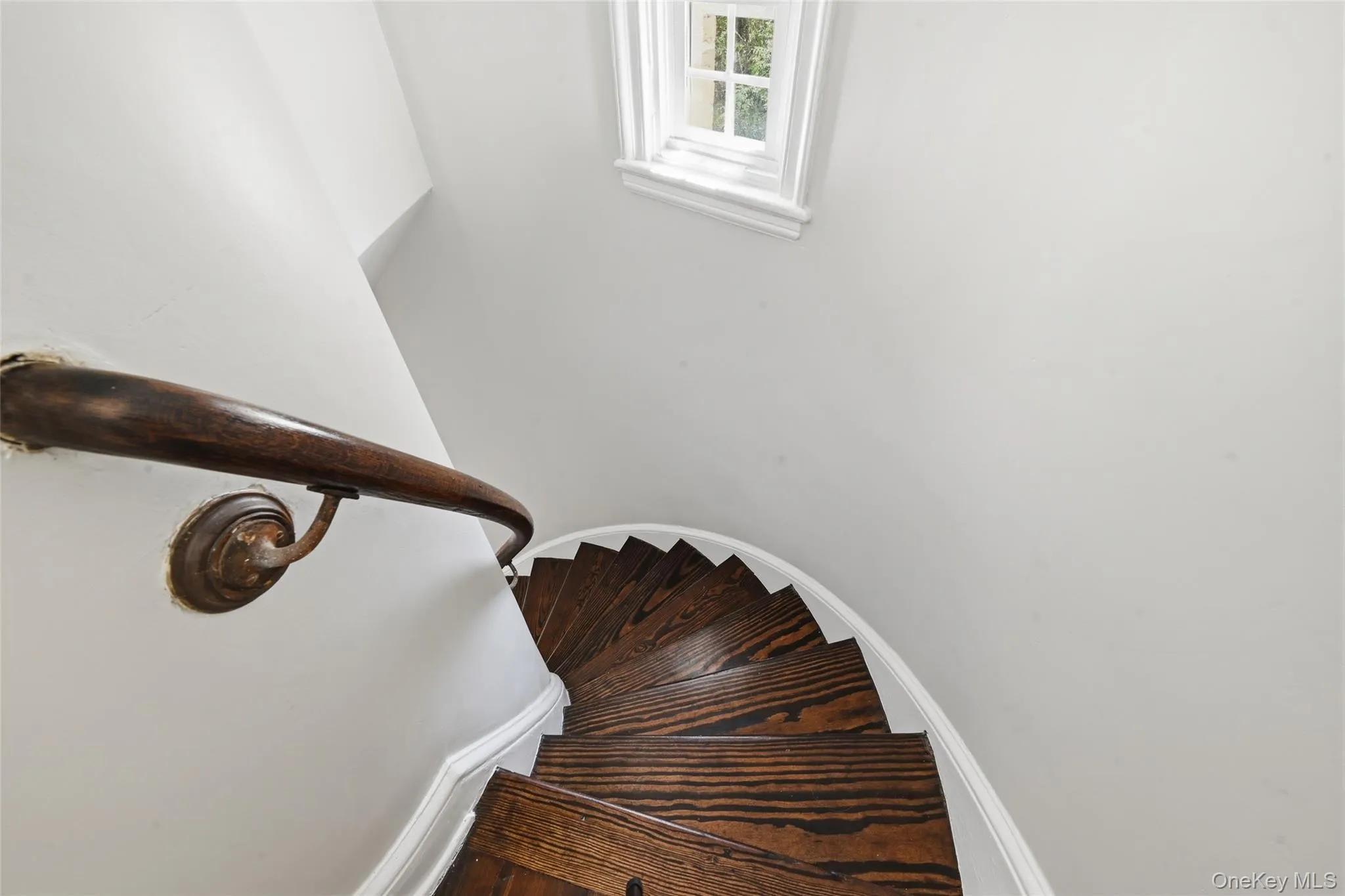 22 Brookville Road, Oyster Bay, NY, 6 Bedrooms Bedrooms, 14 Rooms Rooms,3 BathroomsBathrooms,Residential,For Rent,Brookville,0,979551 22 Brookville Road, Oyster Bay, NY, 6 Bedrooms Bedrooms, 14 Rooms Rooms,3 BathroomsBathrooms,Residential,For Rent,Brookville,0,979551