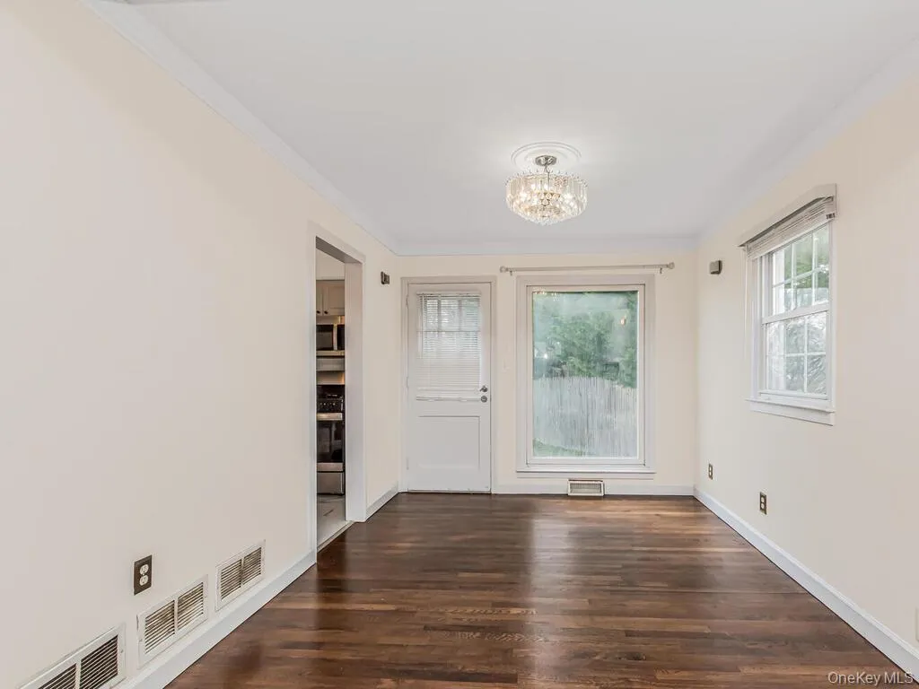 42 Tower Hill Drive, Rye Town, NY, 4 Bedrooms Bedrooms, 7 Rooms Rooms,1 BathroomBathrooms,Residential Lease,For Rent,Tower Hill,0,979560 42 Tower Hill Drive, Rye Town, NY, 4 Bedrooms Bedrooms, 7 Rooms Rooms,1 BathroomBathrooms,Residential Lease,For Rent,Tower Hill,0,979560