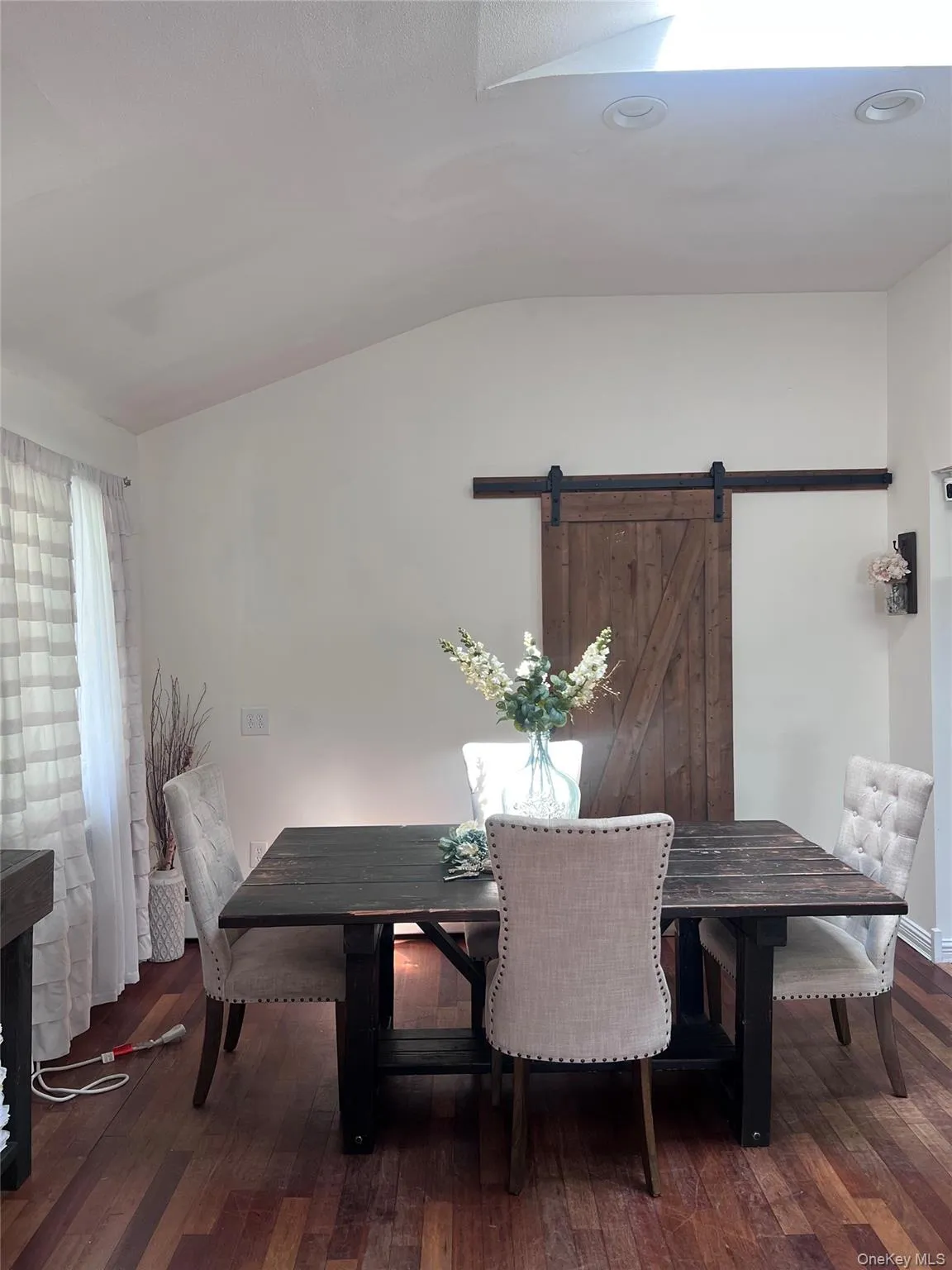 8 Lion Lane, Babylon, NY, 4 Bedrooms Bedrooms, 11 Rooms Rooms,2 BathroomsBathrooms,Residential,For Rent,Lion,0,979562 8 Lion Lane, Babylon, NY, 4 Bedrooms Bedrooms, 11 Rooms Rooms,2 BathroomsBathrooms,Residential,For Rent,Lion,0,979562