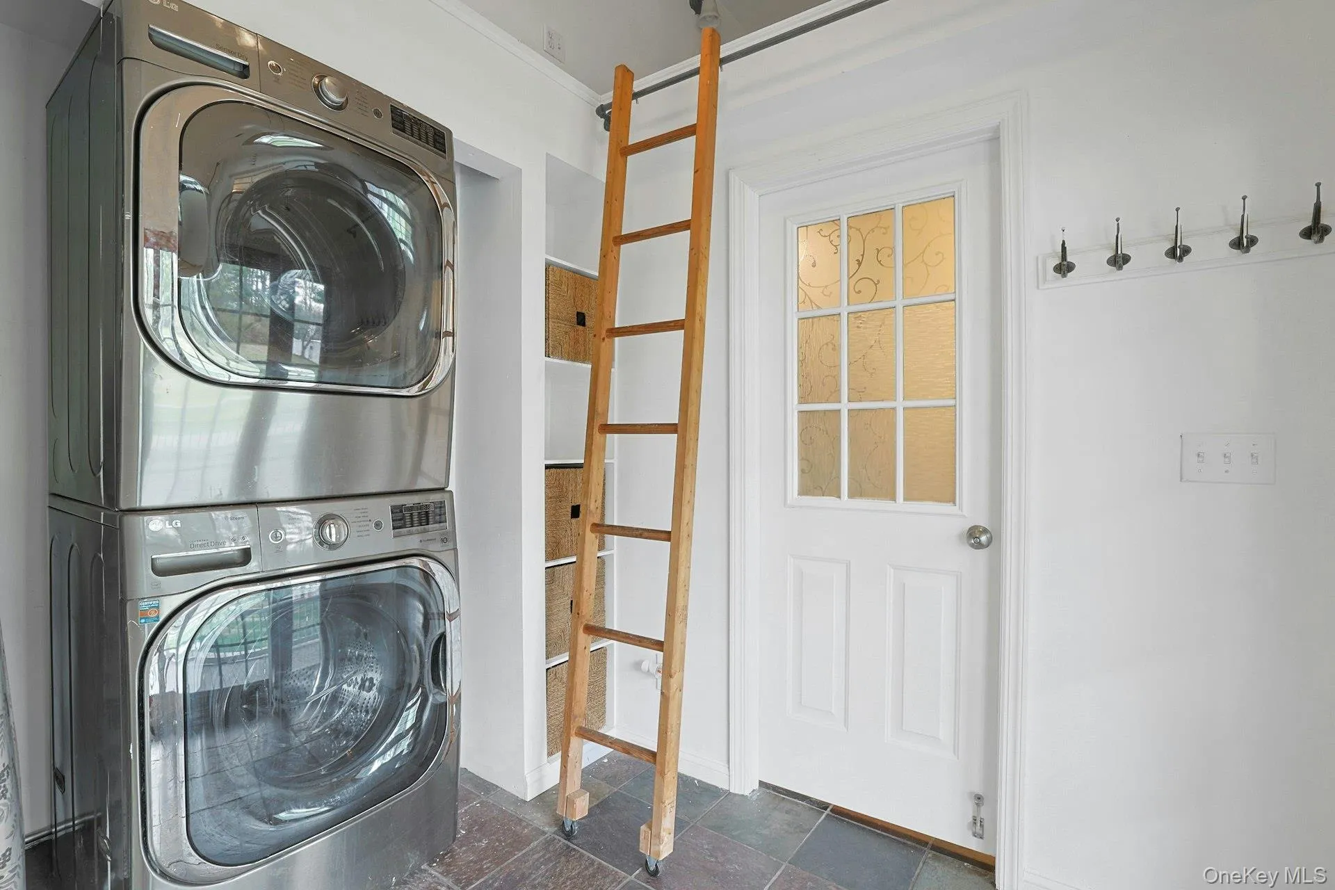 200 Bardonia Road, Clarkstown, NY, 4 Bedrooms Bedrooms, 9 Rooms Rooms,3 BathroomsBathrooms,Residential Sale,For Rent,Bardonia,0,979567 200 Bardonia Road, Clarkstown, NY, 4 Bedrooms Bedrooms, 9 Rooms Rooms,3 BathroomsBathrooms,Residential Sale,For Rent,Bardonia,0,979567