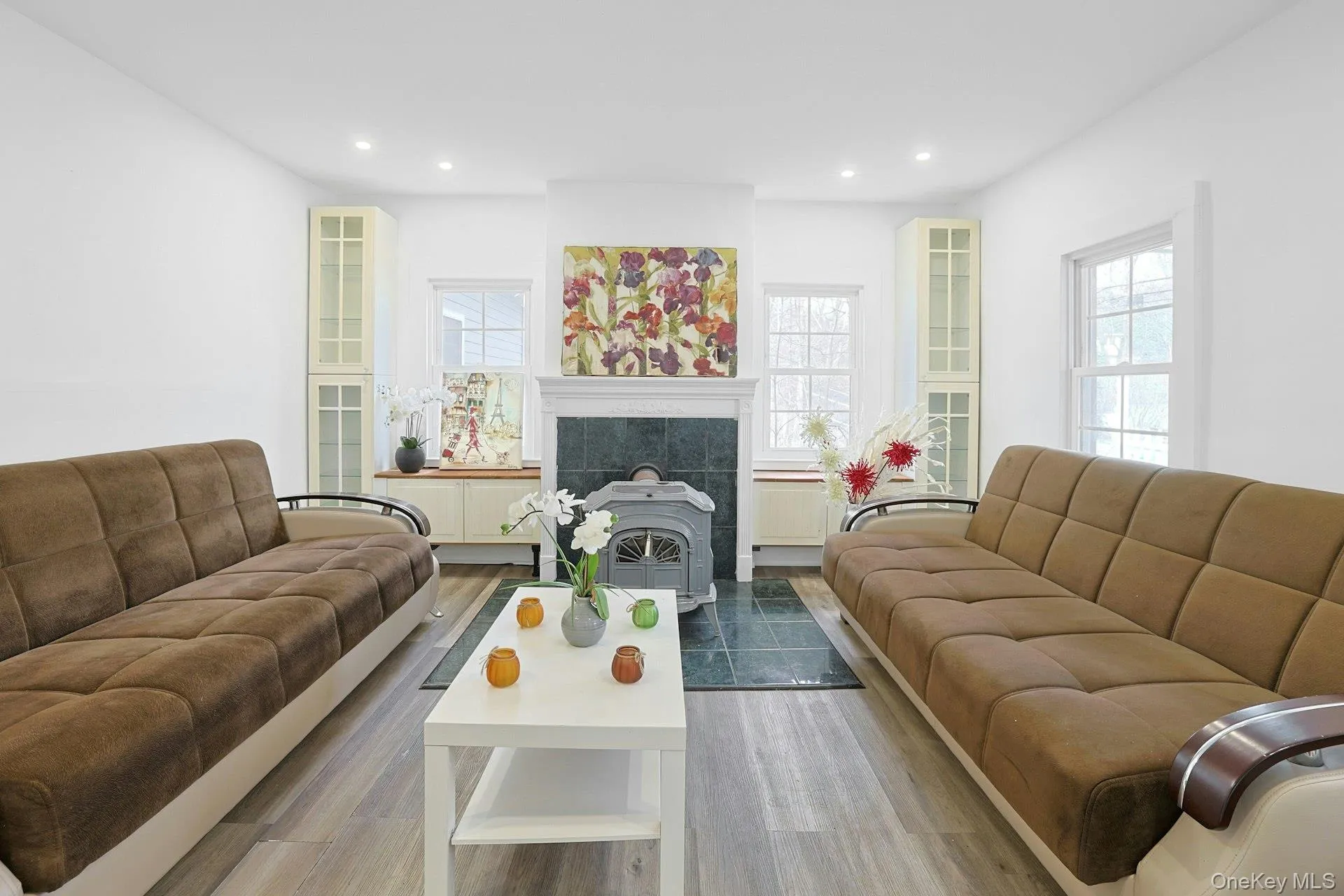 200 Bardonia Road, Clarkstown, NY, 4 Bedrooms Bedrooms, 9 Rooms Rooms,3 BathroomsBathrooms,Residential Sale,For Rent,Bardonia,0,979567 200 Bardonia Road, Clarkstown, NY, 4 Bedrooms Bedrooms, 9 Rooms Rooms,3 BathroomsBathrooms,Residential Sale,For Rent,Bardonia,0,979567