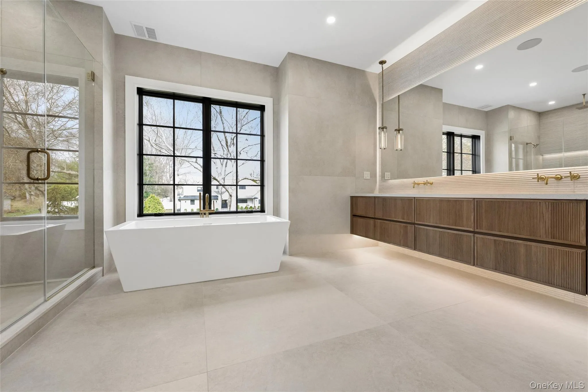 6 Highfield Drive, Huntington, NY, 6 Bedrooms Bedrooms, 13 Rooms Rooms,5 BathroomsBathrooms,Residential Sale,For Rent,Highfield,0,979613 6 Highfield Drive, Huntington, NY, 6 Bedrooms Bedrooms, 13 Rooms Rooms,5 BathroomsBathrooms,Residential Sale,For Rent,Highfield,0,979613