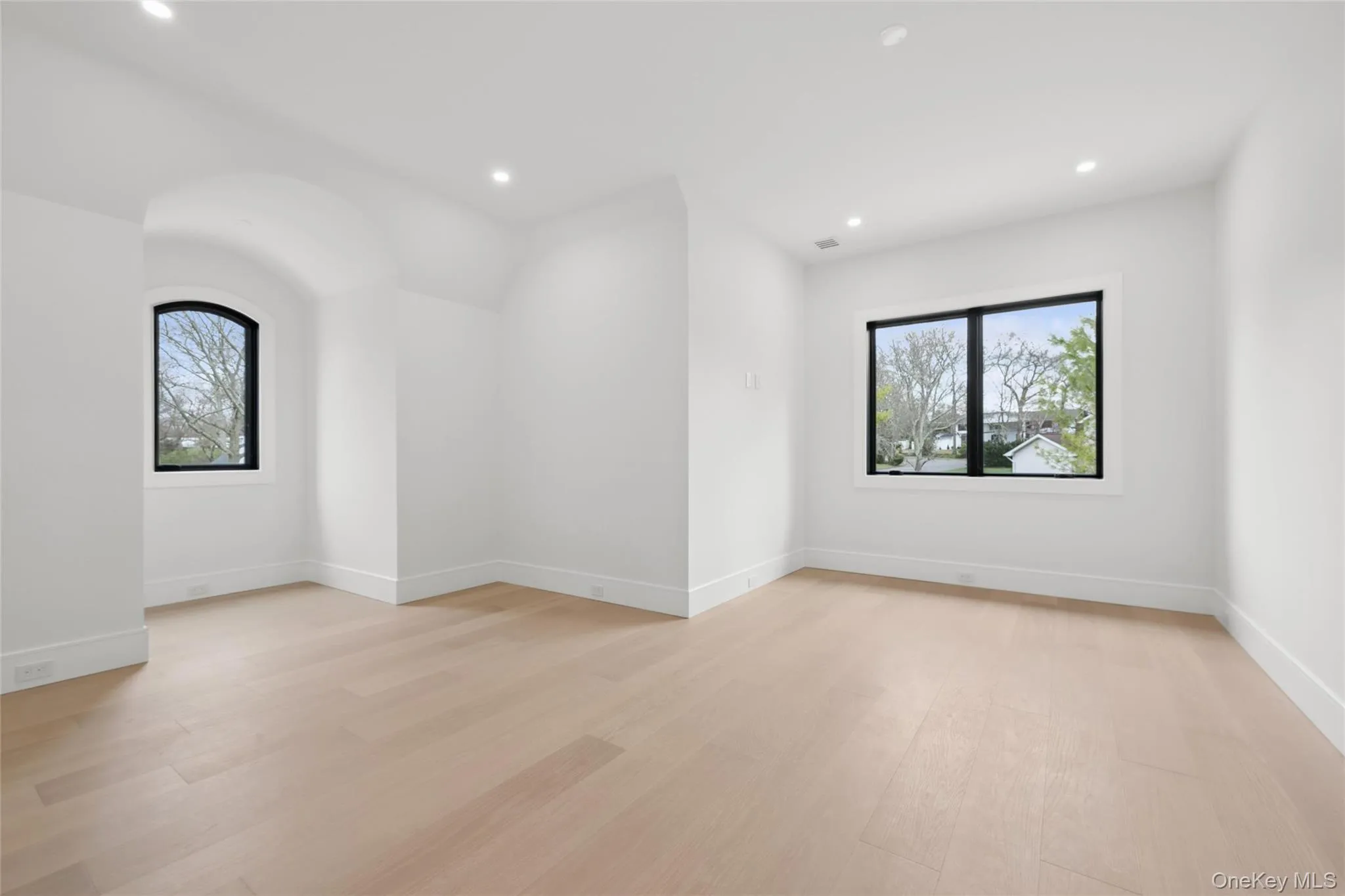 6 Highfield Drive, Huntington, NY, 6 Bedrooms Bedrooms, 13 Rooms Rooms,5 BathroomsBathrooms,Residential Sale,For Rent,Highfield,0,979613 6 Highfield Drive, Huntington, NY, 6 Bedrooms Bedrooms, 13 Rooms Rooms,5 BathroomsBathrooms,Residential Sale,For Rent,Highfield,0,979613