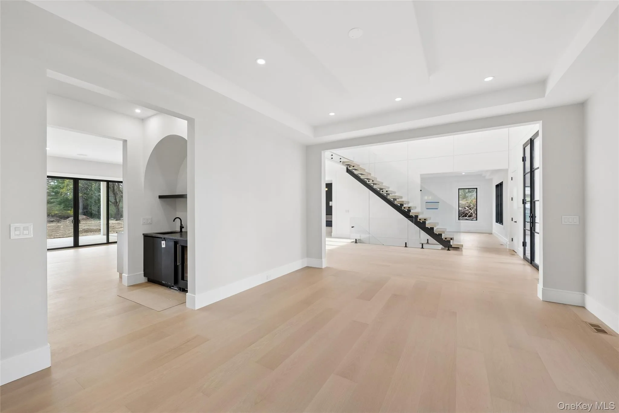 6 Highfield Drive, Huntington, NY, 6 Bedrooms Bedrooms, 13 Rooms Rooms,5 BathroomsBathrooms,Residential Sale,For Rent,Highfield,0,979613 6 Highfield Drive, Huntington, NY, 6 Bedrooms Bedrooms, 13 Rooms Rooms,5 BathroomsBathrooms,Residential Sale,For Rent,Highfield,0,979613