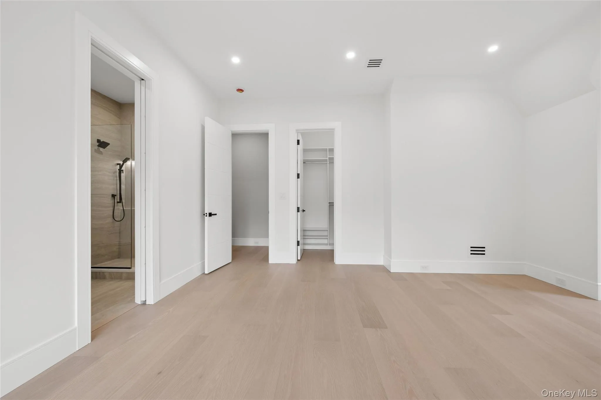 6 Highfield Drive, Huntington, NY, 6 Bedrooms Bedrooms, 13 Rooms Rooms,5 BathroomsBathrooms,Residential Sale,For Rent,Highfield,0,979613 6 Highfield Drive, Huntington, NY, 6 Bedrooms Bedrooms, 13 Rooms Rooms,5 BathroomsBathrooms,Residential Sale,For Rent,Highfield,0,979613
