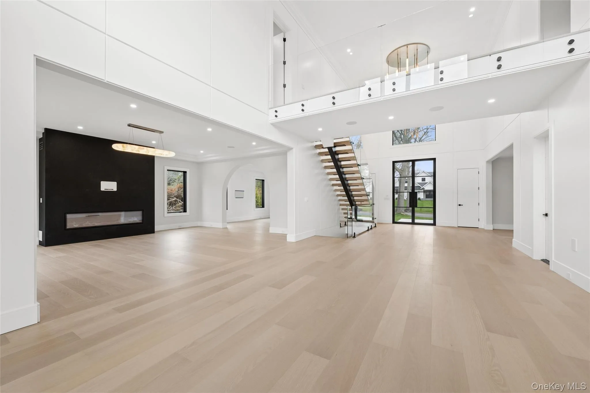 6 Highfield Drive, Huntington, NY, 6 Bedrooms Bedrooms, 13 Rooms Rooms,5 BathroomsBathrooms,Residential Sale,For Rent,Highfield,0,979613 6 Highfield Drive, Huntington, NY, 6 Bedrooms Bedrooms, 13 Rooms Rooms,5 BathroomsBathrooms,Residential Sale,For Rent,Highfield,0,979613