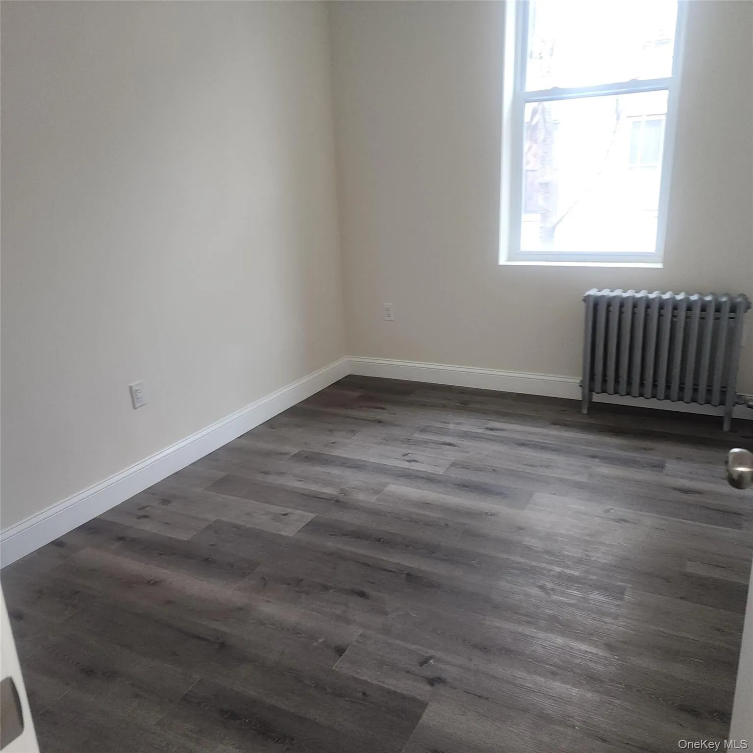 93 Elliott Avenue, Yonkers, NY, 4 Bedrooms Bedrooms, 7 Rooms Rooms,1 BathroomBathrooms,Residential Lease,For Rent,Elliott,0,979618 93 Elliott Avenue, Yonkers, NY, 4 Bedrooms Bedrooms, 7 Rooms Rooms,1 BathroomBathrooms,Residential Lease,For Rent,Elliott,0,979618