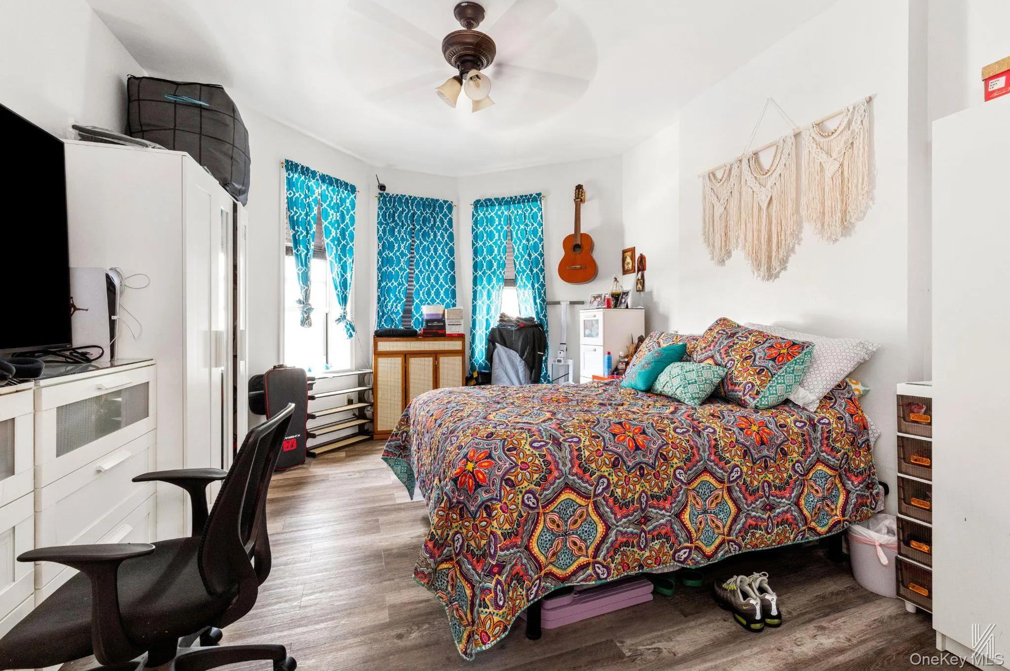 1842 Norman Street, New York, NY, 5 Bedrooms Bedrooms, 14 Rooms Rooms,2 BathroomsBathrooms,Residential,For Rent,Norman,0,979640 1842 Norman Street, New York, NY, 5 Bedrooms Bedrooms, 14 Rooms Rooms,2 BathroomsBathrooms,Residential,For Rent,Norman,0,979640