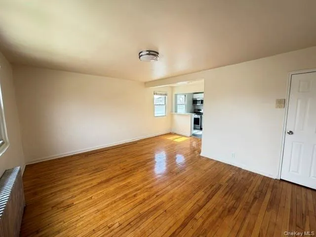 1084 Fenwood Drive, Hempstead, NY, 1 Bedroom Bedrooms, 3 Rooms Rooms,1 BathroomBathrooms,Residential Lease,For Rent,Fenwood,0,979663 1084 Fenwood Drive, Hempstead, NY, 1 Bedroom Bedrooms, 3 Rooms Rooms,1 BathroomBathrooms,Residential Lease,For Rent,Fenwood,0,979663