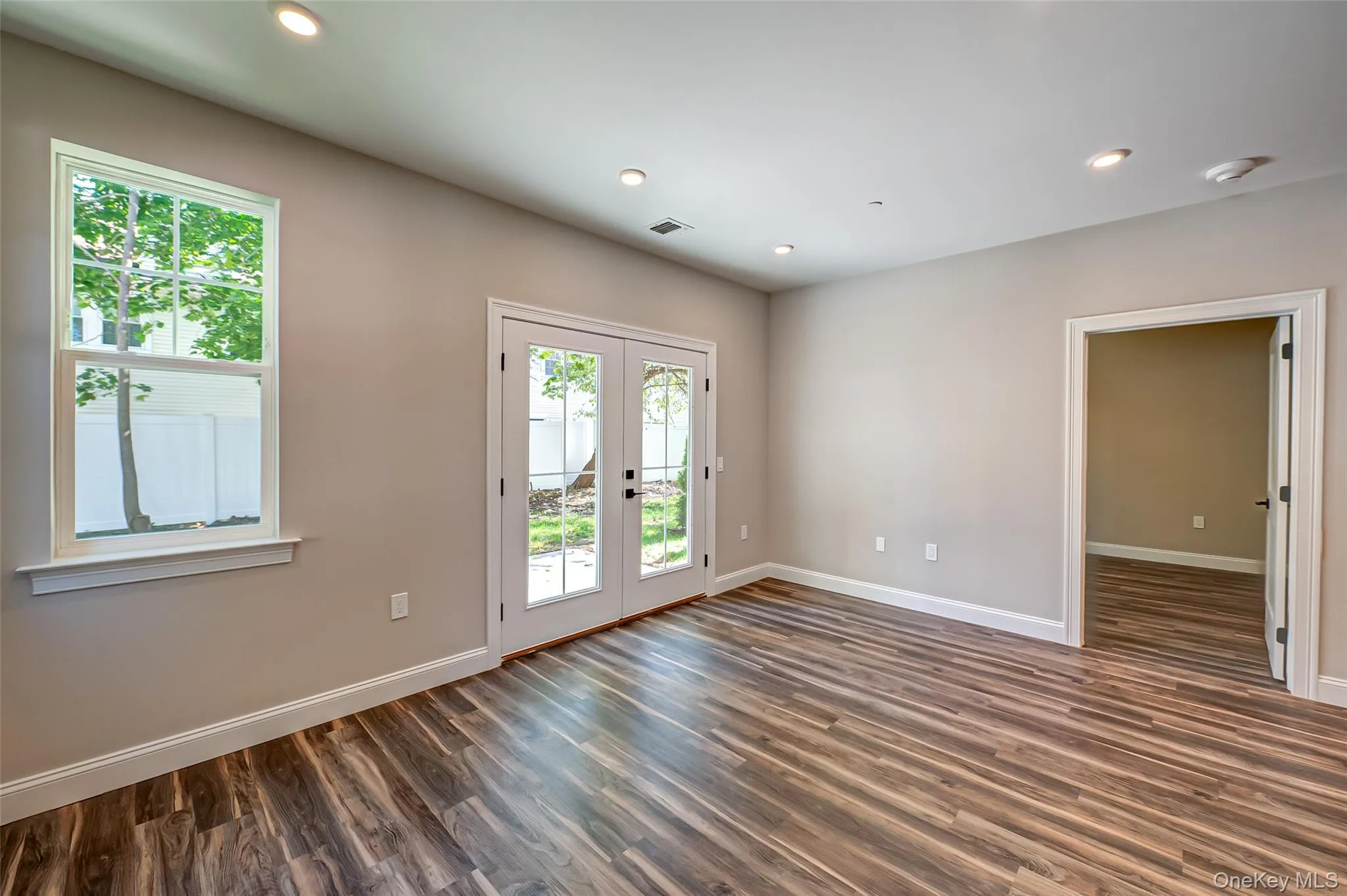 1 Conklin Street, Oyster Bay, NY, 2 Bedrooms Bedrooms, 5 Rooms Rooms,2 BathroomsBathrooms,Residential Lease,For Rent,Conklin,0,979672 1 Conklin Street, Oyster Bay, NY, 2 Bedrooms Bedrooms, 5 Rooms Rooms,2 BathroomsBathrooms,Residential Lease,For Rent,Conklin,0,979672