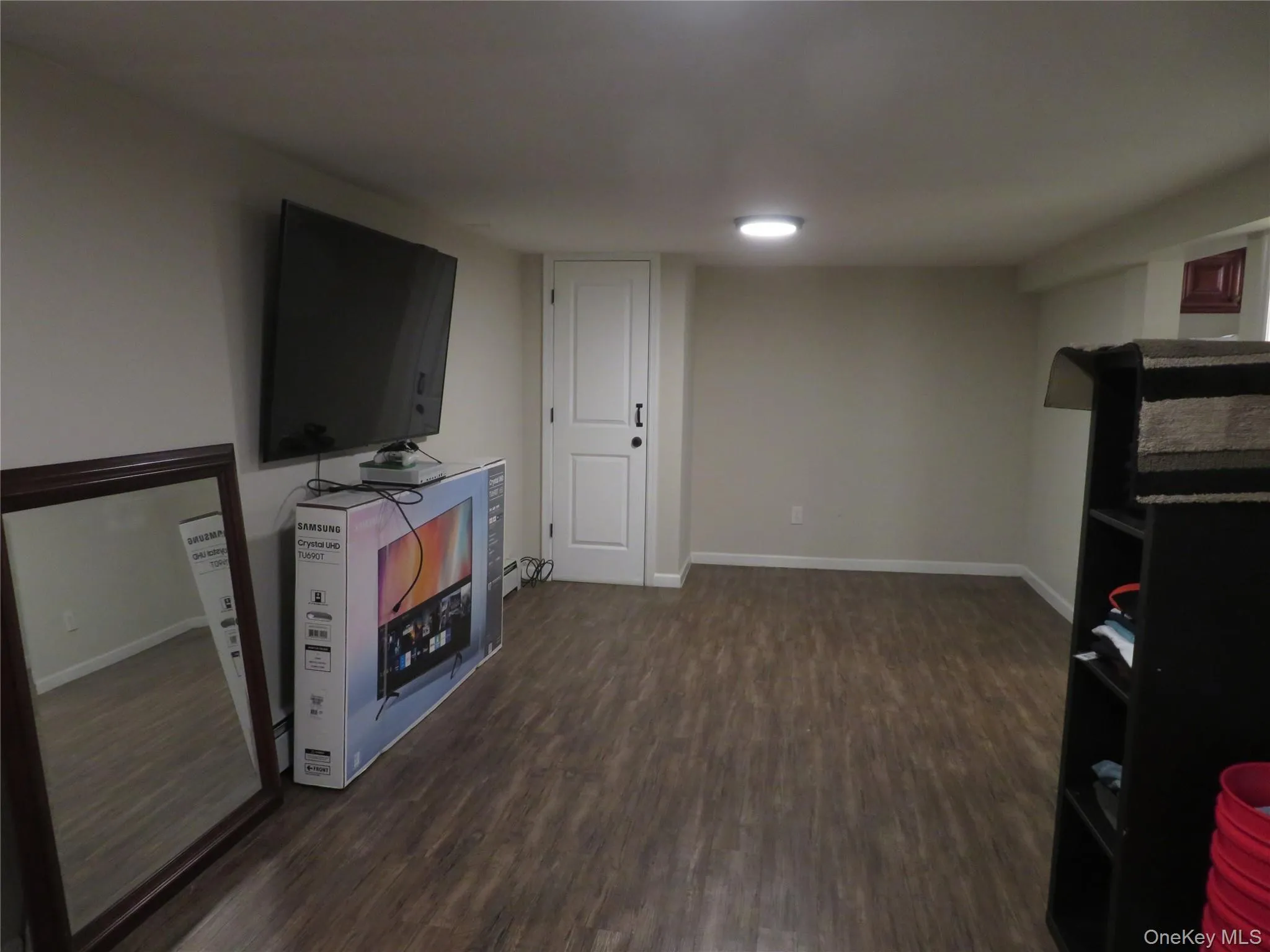 17 Chimney Lane, Islip, NY, 2 Bedrooms Bedrooms, 5 Rooms Rooms,1 BathroomBathrooms,Residential Lease,For Rent,Chimney,0,979688 17 Chimney Lane, Islip, NY, 2 Bedrooms Bedrooms, 5 Rooms Rooms,1 BathroomBathrooms,Residential Lease,For Rent,Chimney,0,979688