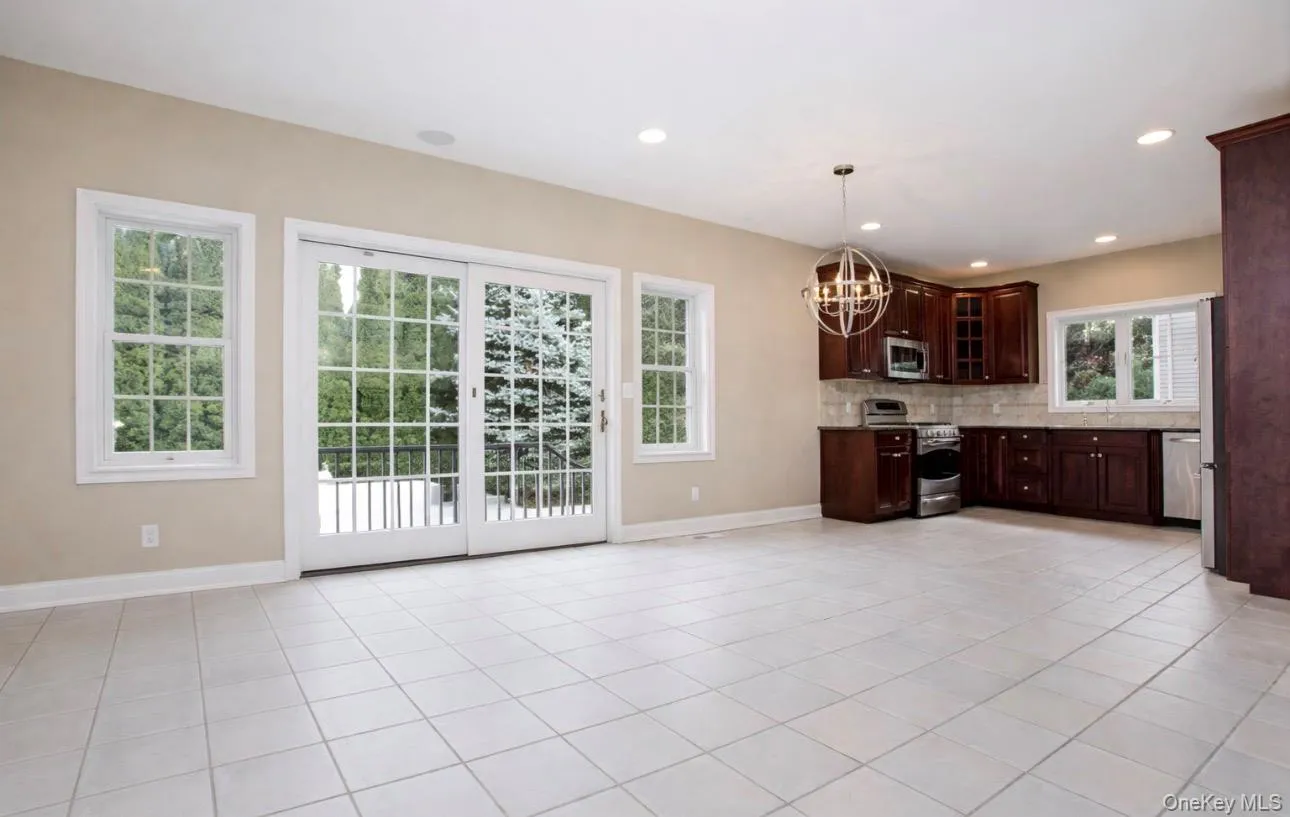 423 English Place, Rye Town, NY, 4 Bedrooms Bedrooms, 9 Rooms Rooms,3 BathroomsBathrooms,Residential Lease,For Rent,English,0,979697 423 English Place, Rye Town, NY, 4 Bedrooms Bedrooms, 9 Rooms Rooms,3 BathroomsBathrooms,Residential Lease,For Rent,English,0,979697