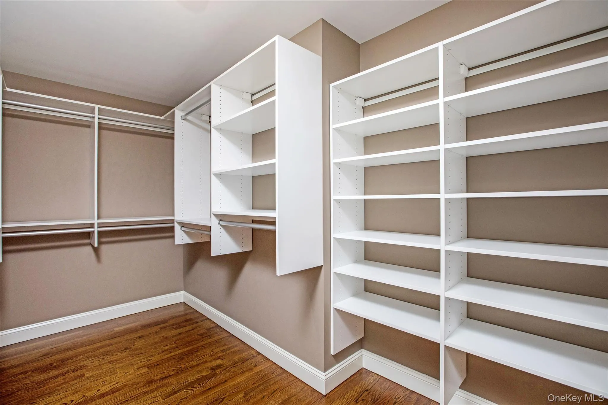 423 English Place, Rye Town, NY, 4 Bedrooms Bedrooms, 9 Rooms Rooms,3 BathroomsBathrooms,Residential Lease,For Rent,English,0,979697 423 English Place, Rye Town, NY, 4 Bedrooms Bedrooms, 9 Rooms Rooms,3 BathroomsBathrooms,Residential Lease,For Rent,English,0,979697