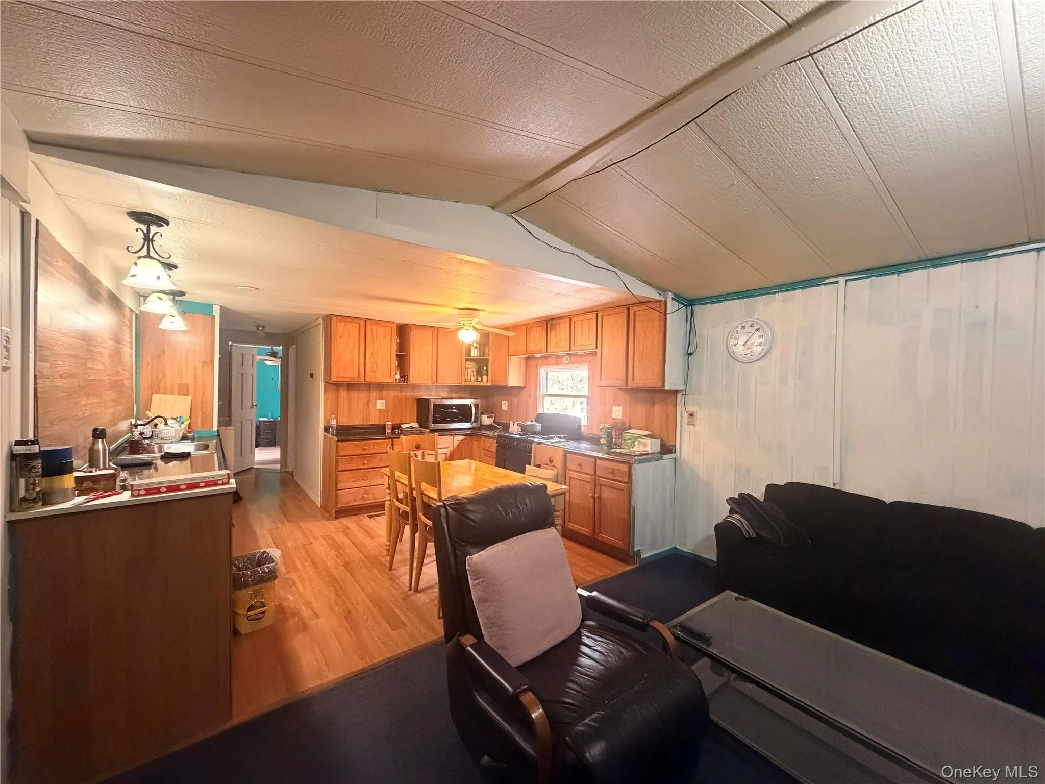461 Back Shandelee Road, Rockland, NY, 2 Bedrooms Bedrooms, 5 Rooms Rooms,1 BathroomBathrooms,Residential Sale,For Rent,Back Shandelee,0,979718 461 Back Shandelee Road, Rockland, NY, 2 Bedrooms Bedrooms, 5 Rooms Rooms,1 BathroomBathrooms,Residential Sale,For Rent,Back Shandelee,0,979718