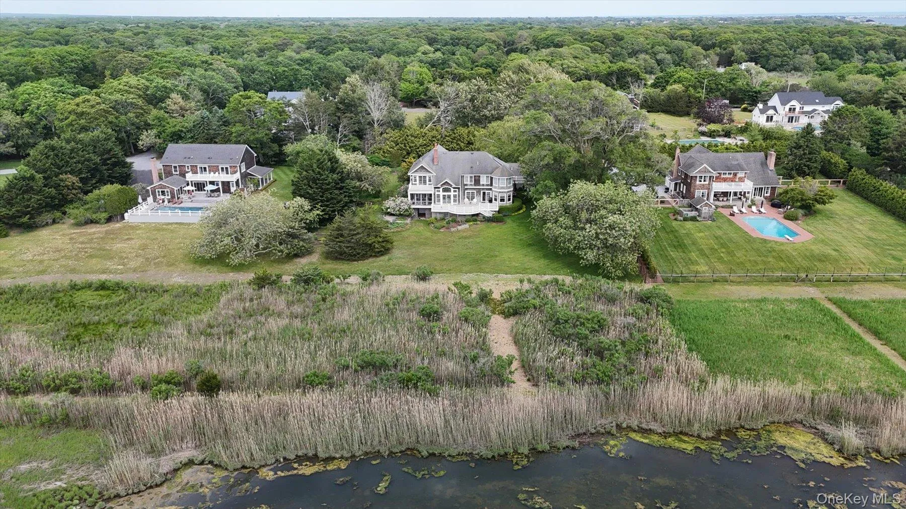15A Brushy Neck Lane, Southampton, NY, 4 Bedrooms Bedrooms, 10 Rooms Rooms,4 BathroomsBathrooms,Residential,For Rent,Brushy Neck,0,979720 15A Brushy Neck Lane, Southampton, NY, 4 Bedrooms Bedrooms, 10 Rooms Rooms,4 BathroomsBathrooms,Residential,For Rent,Brushy Neck,0,979720