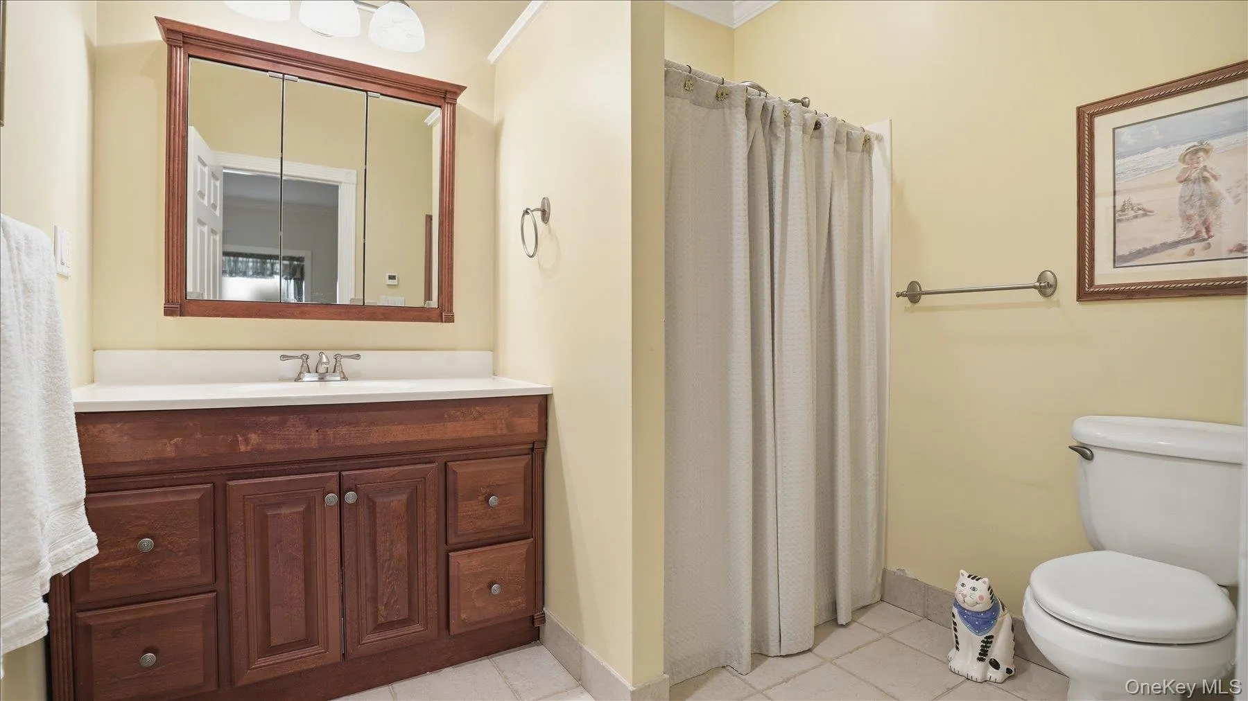 First Floor ensuite bathroom First Floor ensuite bathroom