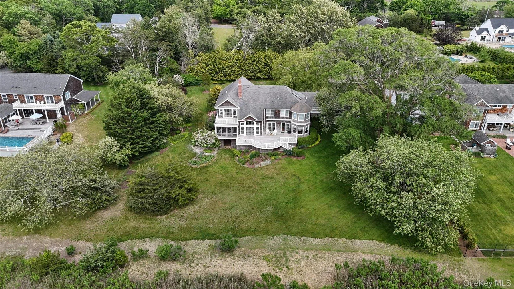 15A Brushy Neck Lane, Southampton, NY, 4 Bedrooms Bedrooms, 10 Rooms Rooms,4 BathroomsBathrooms,Residential,For Rent,Brushy Neck,0,979720 15A Brushy Neck Lane, Southampton, NY, 4 Bedrooms Bedrooms, 10 Rooms Rooms,4 BathroomsBathrooms,Residential,For Rent,Brushy Neck,0,979720