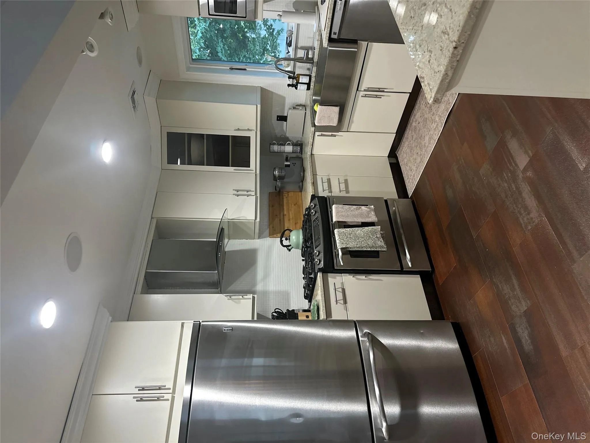 29 Wilton Road, Rye Town, NY, 3 Bedrooms Bedrooms, 7 Rooms Rooms,2 BathroomsBathrooms,Residential Lease,For Rent,Wilton,0,979729 29 Wilton Road, Rye Town, NY, 3 Bedrooms Bedrooms, 7 Rooms Rooms,2 BathroomsBathrooms,Residential Lease,For Rent,Wilton,0,979729