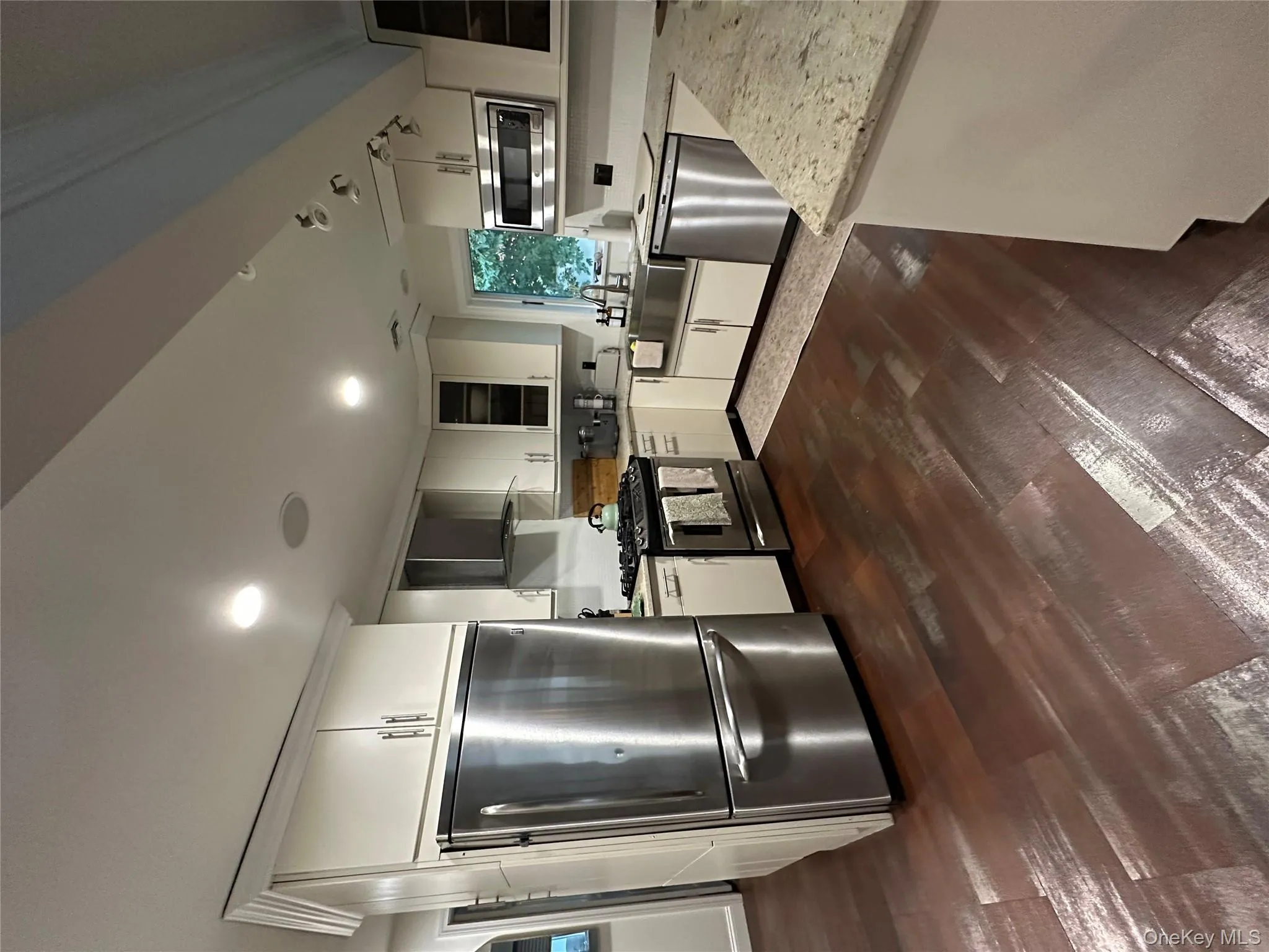 29 Wilton Road, Rye Town, NY, 3 Bedrooms Bedrooms, 7 Rooms Rooms,2 BathroomsBathrooms,Residential Lease,For Rent,Wilton,0,979729 29 Wilton Road, Rye Town, NY, 3 Bedrooms Bedrooms, 7 Rooms Rooms,2 BathroomsBathrooms,Residential Lease,For Rent,Wilton,0,979729