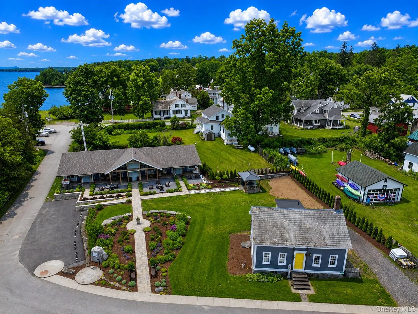 29 Beggs Point Street, Out Of Area, NY, 6 Bedrooms Bedrooms, 15 Rooms Rooms,6 BathroomsBathrooms,Residential,For Rent,Beggs Point,0,979732 29 Beggs Point Street, Out Of Area, NY, 6 Bedrooms Bedrooms, 15 Rooms Rooms,6 BathroomsBathrooms,Residential,For Rent,Beggs Point,0,979732
