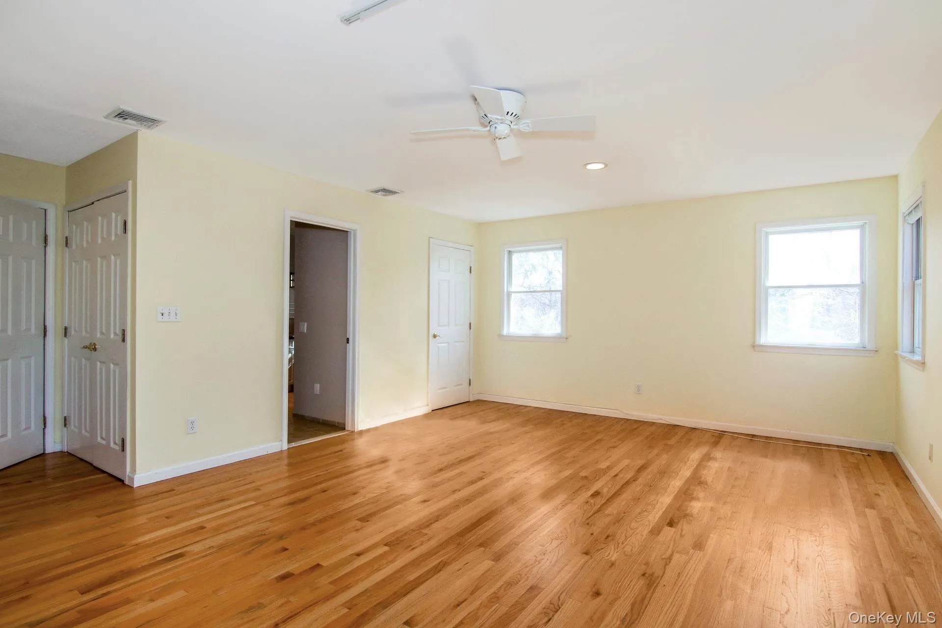 4 Manor Place, White Plains, NY, 3 Bedrooms Bedrooms, 7 Rooms Rooms,2 BathroomsBathrooms,Residential,For Rent,Manor,0,979742 4 Manor Place, White Plains, NY, 3 Bedrooms Bedrooms, 7 Rooms Rooms,2 BathroomsBathrooms,Residential,For Rent,Manor,0,979742