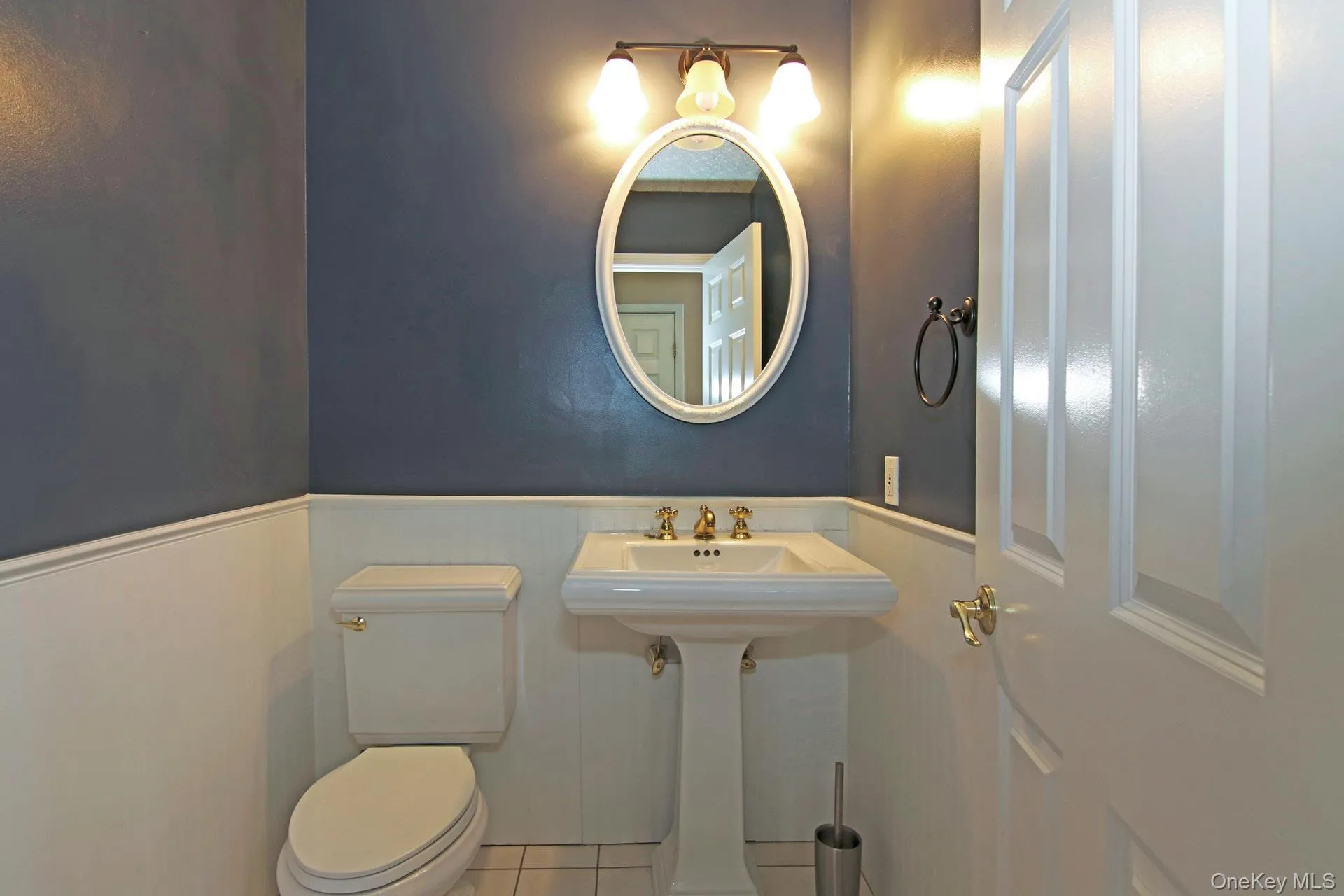 Powder Room Powder Room