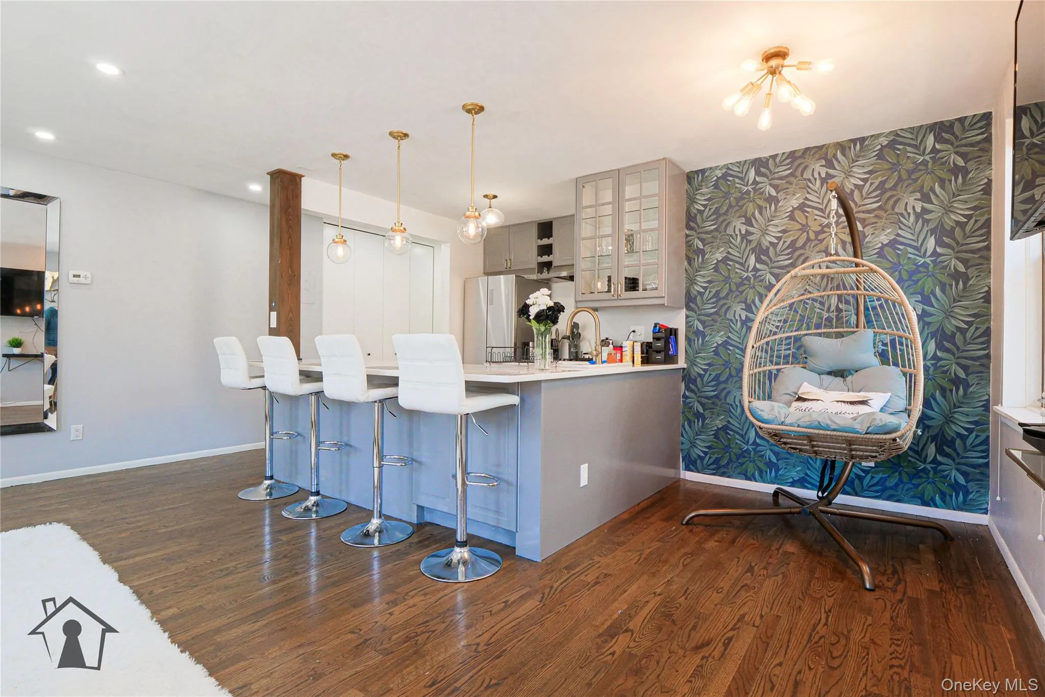 54 Erasmus Street, New York, NY, 2 Bedrooms Bedrooms, 4 Rooms Rooms,1 BathroomBathrooms,Residential,For Rent,Erasmus,0,979745 54 Erasmus Street, New York, NY, 2 Bedrooms Bedrooms, 4 Rooms Rooms,1 BathroomBathrooms,Residential,For Rent,Erasmus,0,979745