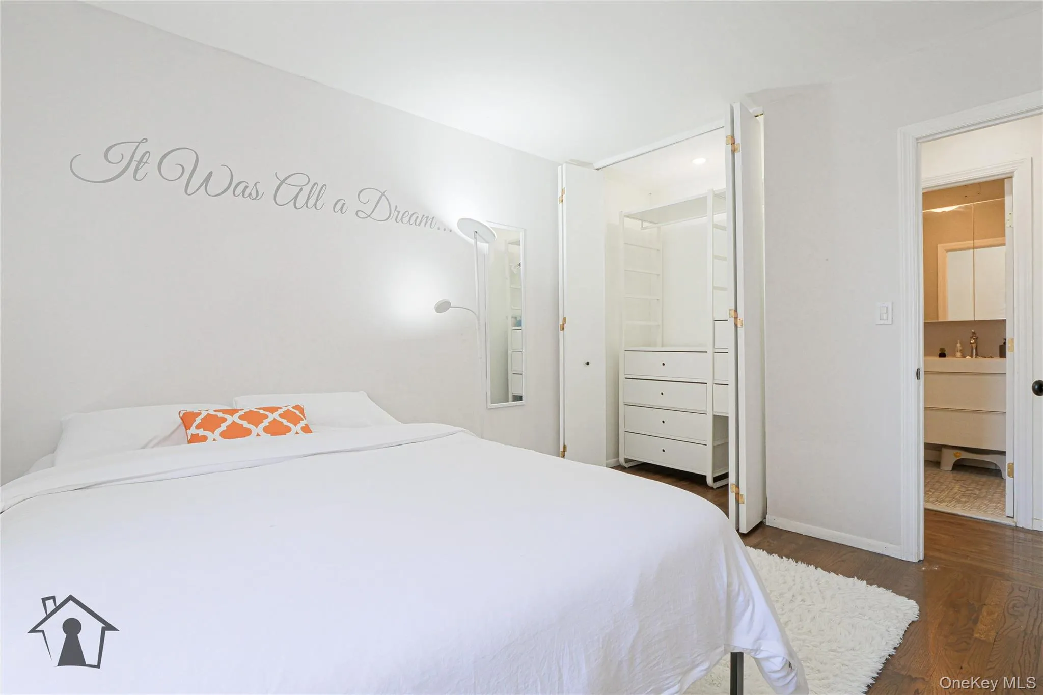 54 Erasmus Street, New York, NY, 2 Bedrooms Bedrooms, 4 Rooms Rooms,1 BathroomBathrooms,Residential,For Rent,Erasmus,0,979745 54 Erasmus Street, New York, NY, 2 Bedrooms Bedrooms, 4 Rooms Rooms,1 BathroomBathrooms,Residential,For Rent,Erasmus,0,979745