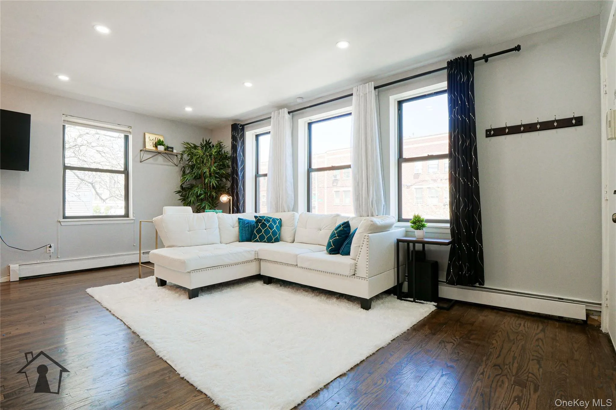 54 Erasmus Street, New York, NY, 2 Bedrooms Bedrooms, 4 Rooms Rooms,1 BathroomBathrooms,Residential,For Rent,Erasmus,0,979745 54 Erasmus Street, New York, NY, 2 Bedrooms Bedrooms, 4 Rooms Rooms,1 BathroomBathrooms,Residential,For Rent,Erasmus,0,979745
