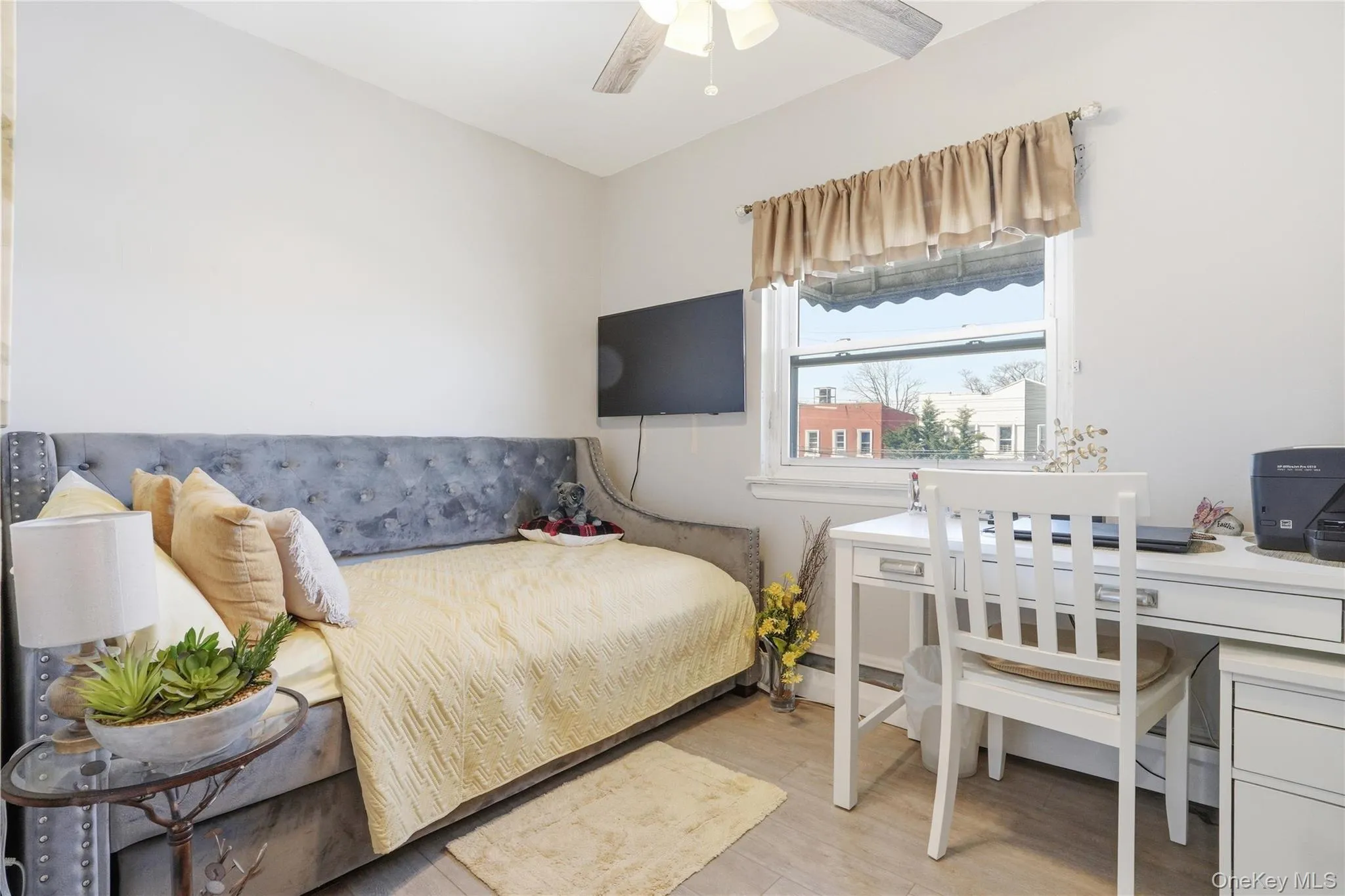 2866 Dewey Avenue, New York, NY, 3 Bedrooms Bedrooms, 6 Rooms Rooms,1 BathroomBathrooms,Residential,For Rent,Dewey,0,979749 2866 Dewey Avenue, New York, NY, 3 Bedrooms Bedrooms, 6 Rooms Rooms,1 BathroomBathrooms,Residential,For Rent,Dewey,0,979749