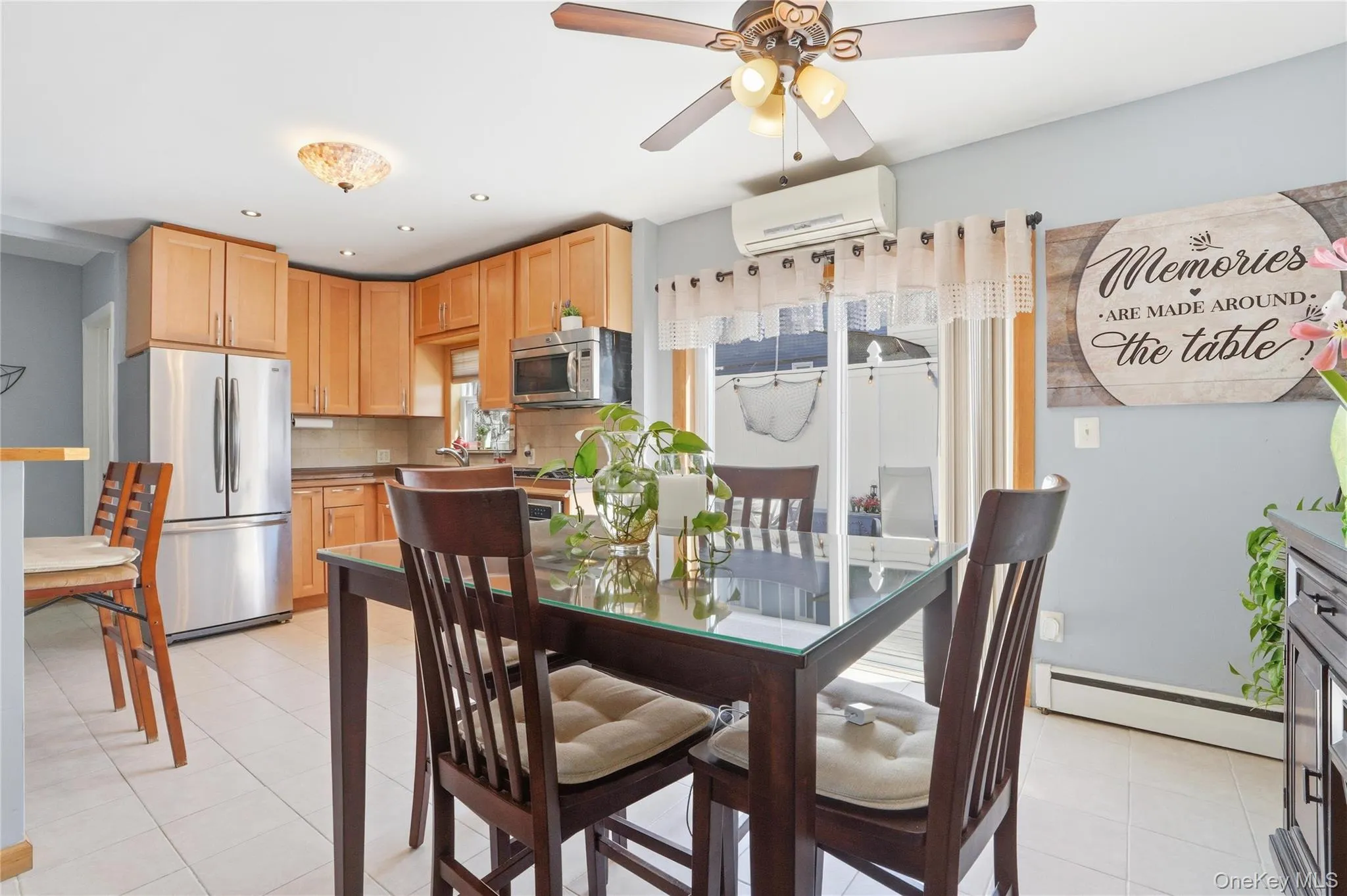 2866 Dewey Avenue, New York, NY, 3 Bedrooms Bedrooms, 6 Rooms Rooms,1 BathroomBathrooms,Residential,For Rent,Dewey,0,979749 2866 Dewey Avenue, New York, NY, 3 Bedrooms Bedrooms, 6 Rooms Rooms,1 BathroomBathrooms,Residential,For Rent,Dewey,0,979749