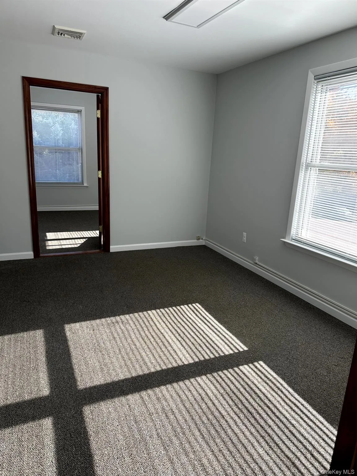456 Jericho Turnpike, Huntington, NY, ,Commercial Lease,For Rent,Jericho,0,979751 456 Jericho Turnpike, Huntington, NY, ,Commercial Lease,For Rent,Jericho,0,979751