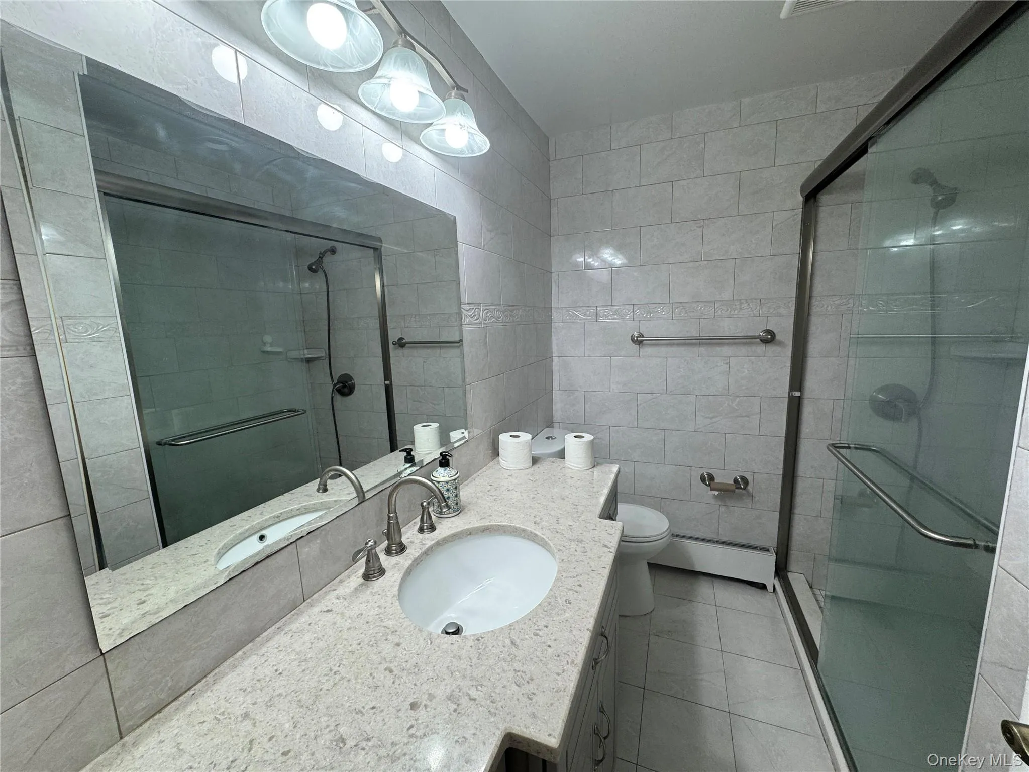 314 Lucille Avenue, Hempstead, NY, 3 Bedrooms Bedrooms, 6 Rooms Rooms,1 BathroomBathrooms,Residential Lease,For Rent,Lucille,0,979771 314 Lucille Avenue, Hempstead, NY, 3 Bedrooms Bedrooms, 6 Rooms Rooms,1 BathroomBathrooms,Residential Lease,For Rent,Lucille,0,979771