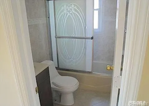 343 Greengrove Avenue, Hempstead, NY, 5 Bedrooms Bedrooms, 7 Rooms Rooms,2 BathroomsBathrooms,Residential Lease,For Rent,Greengrove,0,979785 343 Greengrove Avenue, Hempstead, NY, 5 Bedrooms Bedrooms, 7 Rooms Rooms,2 BathroomsBathrooms,Residential Lease,For Rent,Greengrove,0,979785