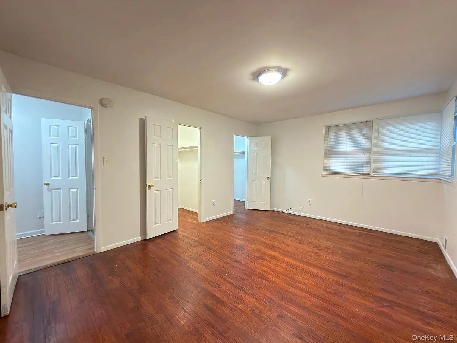 18 Bedford Avenue, Thompson, NY, 3 Bedrooms Bedrooms, 6 Rooms Rooms,1 BathroomBathrooms,Residential Lease,For Rent,Bedford,0,979787 18 Bedford Avenue, Thompson, NY, 3 Bedrooms Bedrooms, 6 Rooms Rooms,1 BathroomBathrooms,Residential Lease,For Rent,Bedford,0,979787