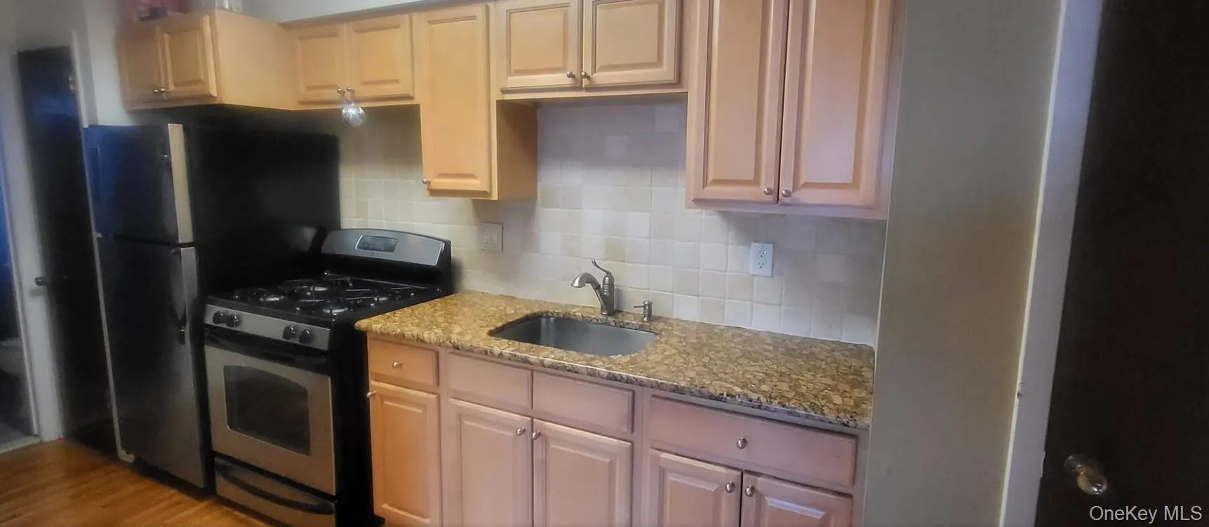 Granite and ceramic tile with stainless steel appliances. Granite and ceramic tile with stainless steel appliances.