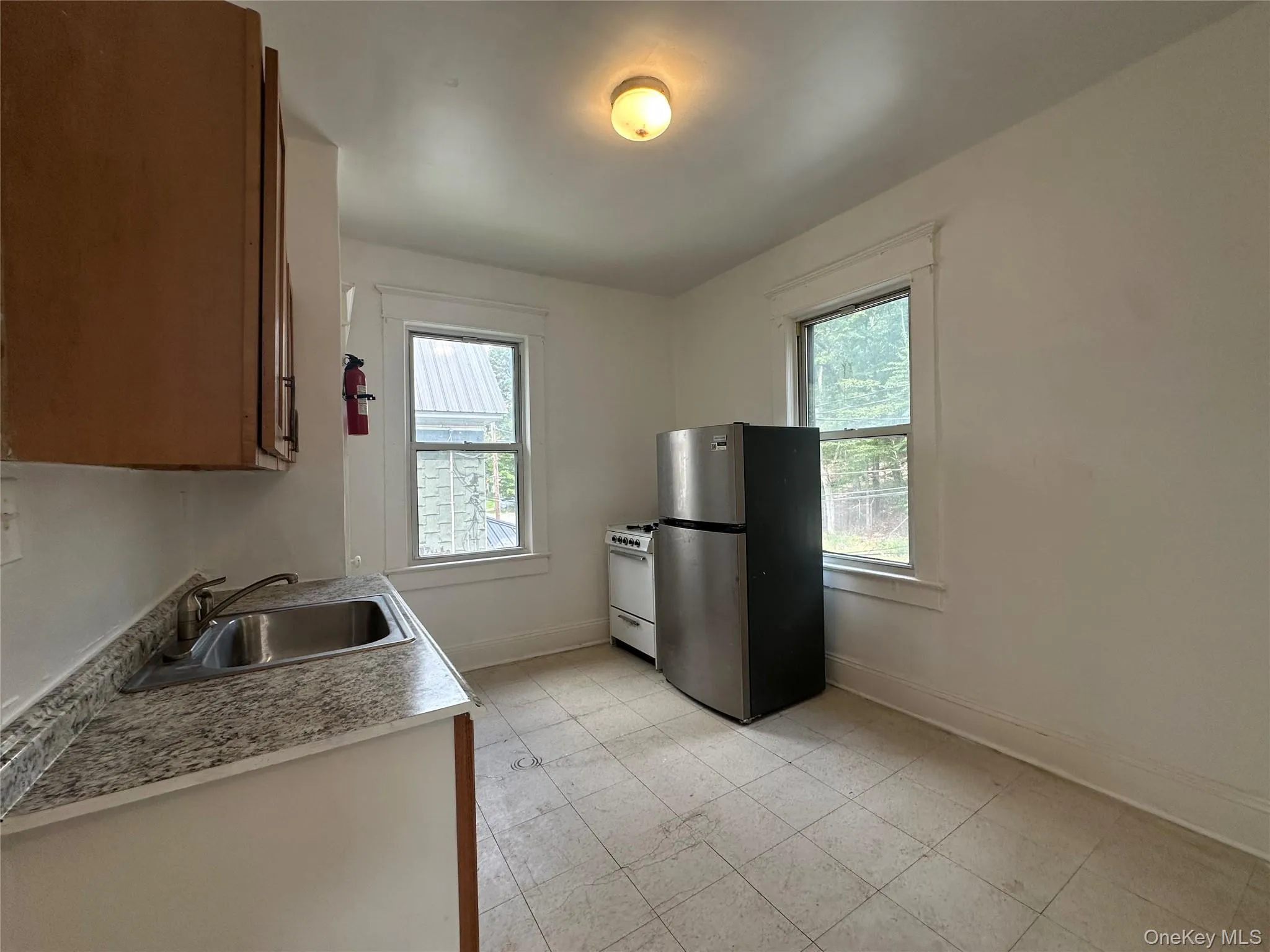 51 High, Thompson, NY, 1 Bedroom Bedrooms, 3 Rooms Rooms,1 BathroomBathrooms,Residential Lease,For Rent,High,0,979800 51 High, Thompson, NY, 1 Bedroom Bedrooms, 3 Rooms Rooms,1 BathroomBathrooms,Residential Lease,For Rent,High,0,979800