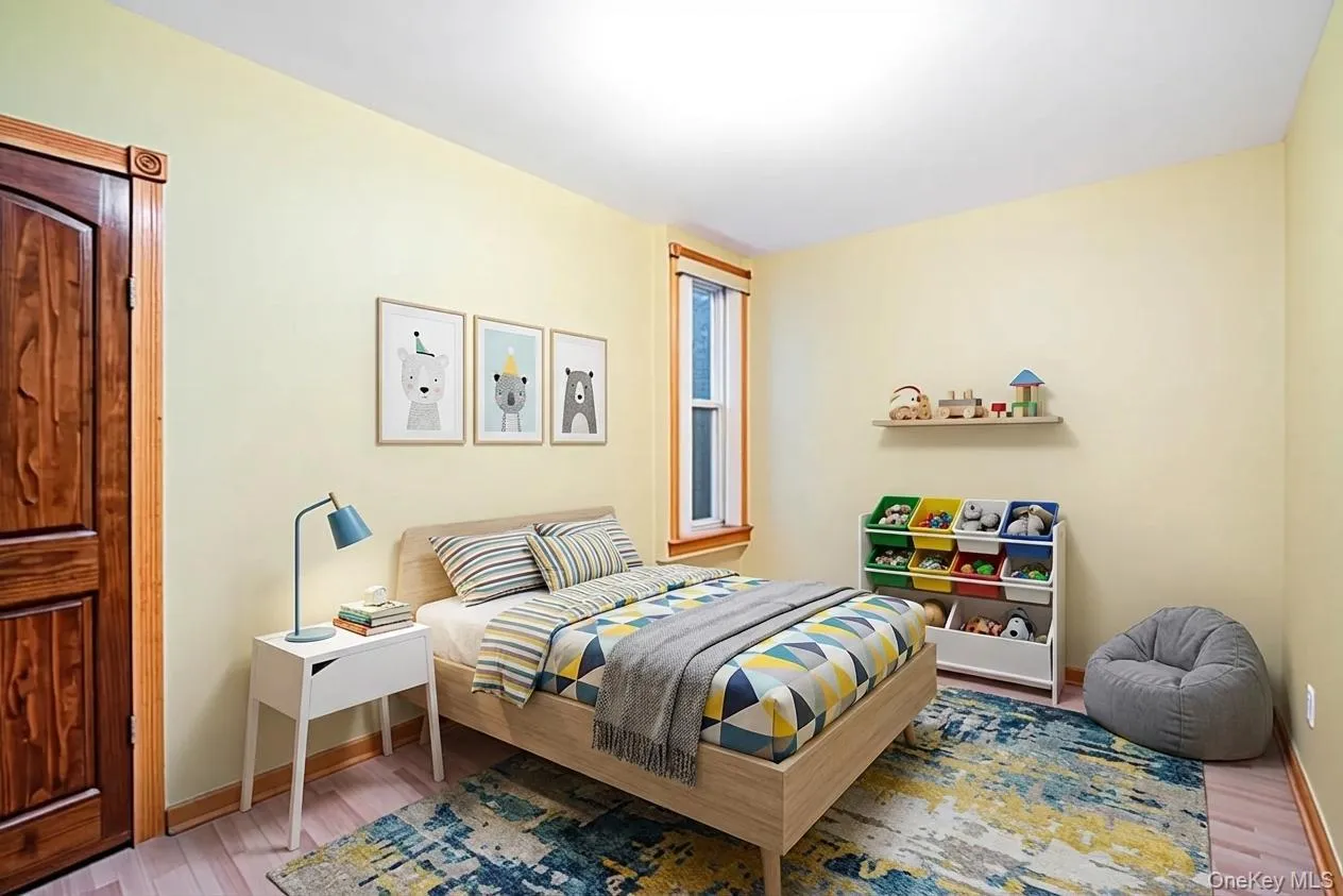 71-20 68th Street, New York, NY, 3 Bedrooms Bedrooms, 6 Rooms Rooms,1 BathroomBathrooms,Residential Lease,For Rent,68th,0,979801 71-20 68th Street, New York, NY, 3 Bedrooms Bedrooms, 6 Rooms Rooms,1 BathroomBathrooms,Residential Lease,For Rent,68th,0,979801