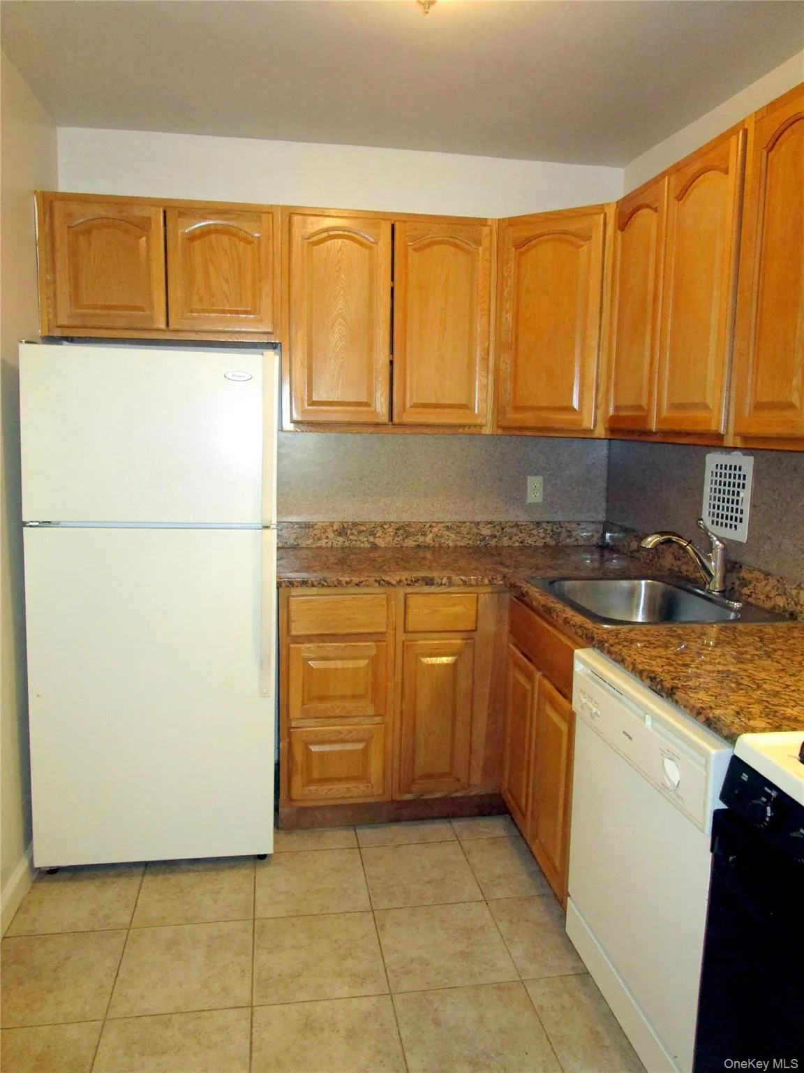 680 Terrace Avenue, Mount Vernon, NY, 2 Bedrooms Bedrooms, 4 Rooms Rooms,1 BathroomBathrooms,Residential Lease,For Rent,Terrace,0,979802 680 Terrace Avenue, Mount Vernon, NY, 2 Bedrooms Bedrooms, 4 Rooms Rooms,1 BathroomBathrooms,Residential Lease,For Rent,Terrace,0,979802