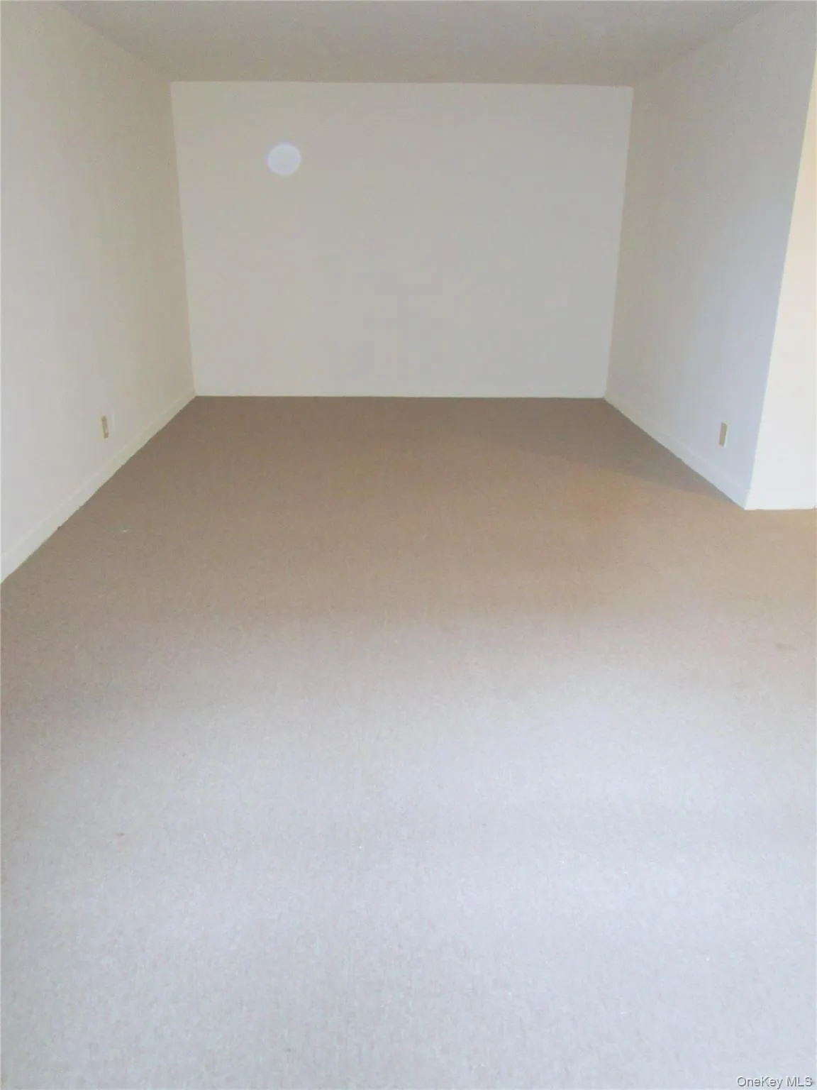 123 Valentine Lane, Yonkers, NY, 1 Bedroom Bedrooms, 3 Rooms Rooms,1 BathroomBathrooms,Residential Lease,For Rent,Valentine,0,979813 123 Valentine Lane, Yonkers, NY, 1 Bedroom Bedrooms, 3 Rooms Rooms,1 BathroomBathrooms,Residential Lease,For Rent,Valentine,0,979813