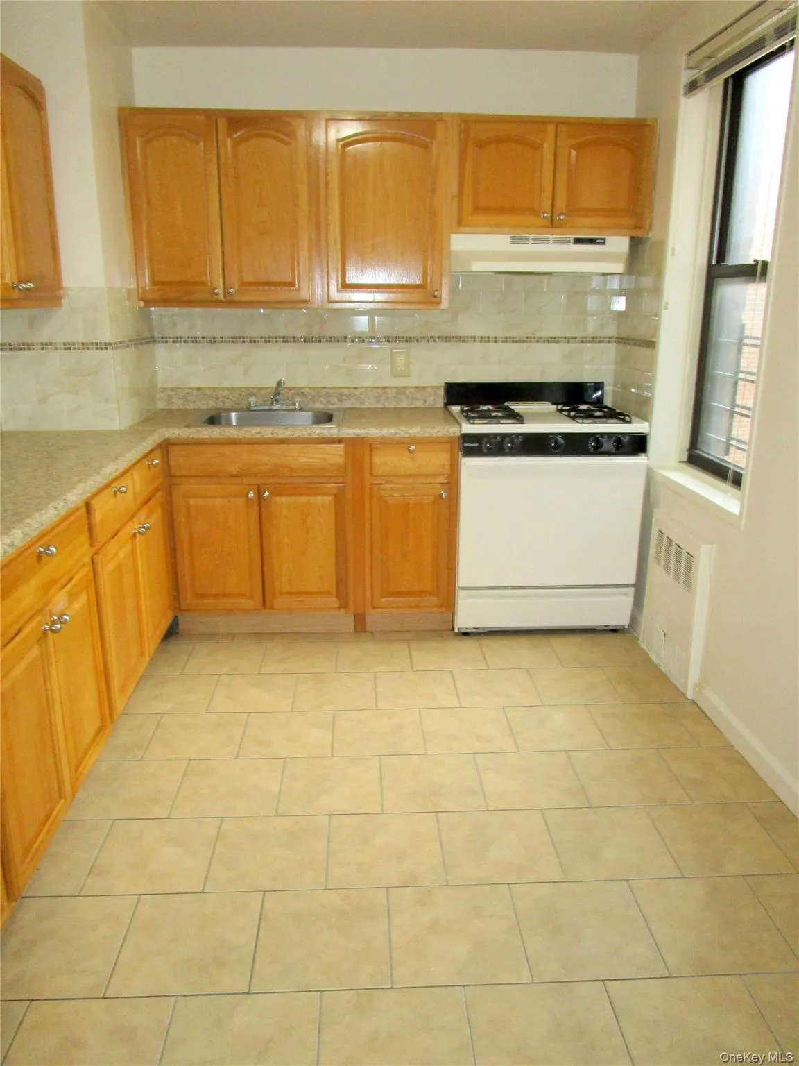 123 Valentine Lane, Yonkers, NY, 1 Bedroom Bedrooms, 3 Rooms Rooms,1 BathroomBathrooms,Residential Lease,For Rent,Valentine,0,979813 123 Valentine Lane, Yonkers, NY, 1 Bedroom Bedrooms, 3 Rooms Rooms,1 BathroomBathrooms,Residential Lease,For Rent,Valentine,0,979813